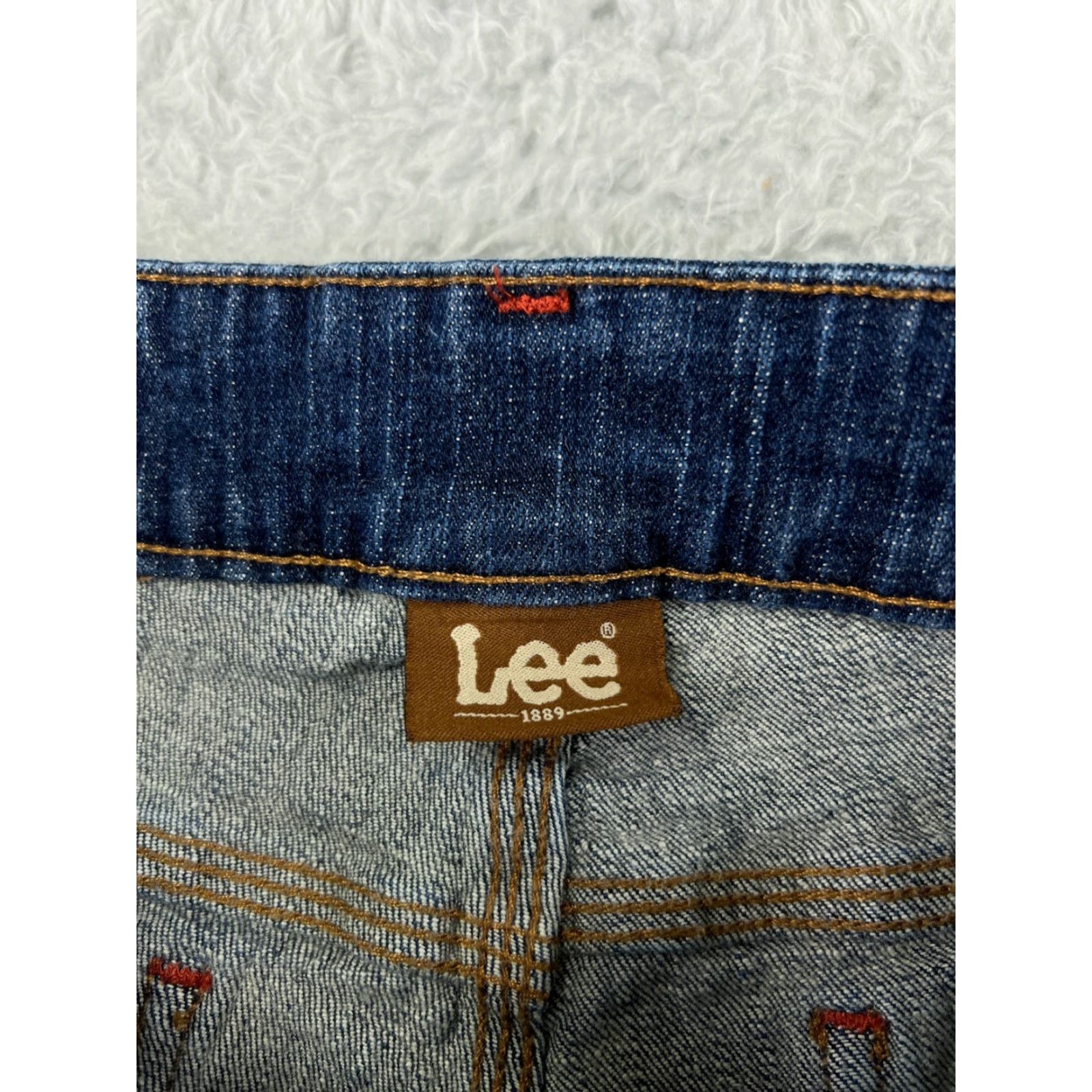 Lee Lee Jeans Women 11 Blue Denim Bootcut Mid Rise Floral Embellished 5-Pocket Denim Jeans Modern American Style Vintage No (adjust to rules) Size 32" / US 10 / IT 46 - 4 Thumbnail