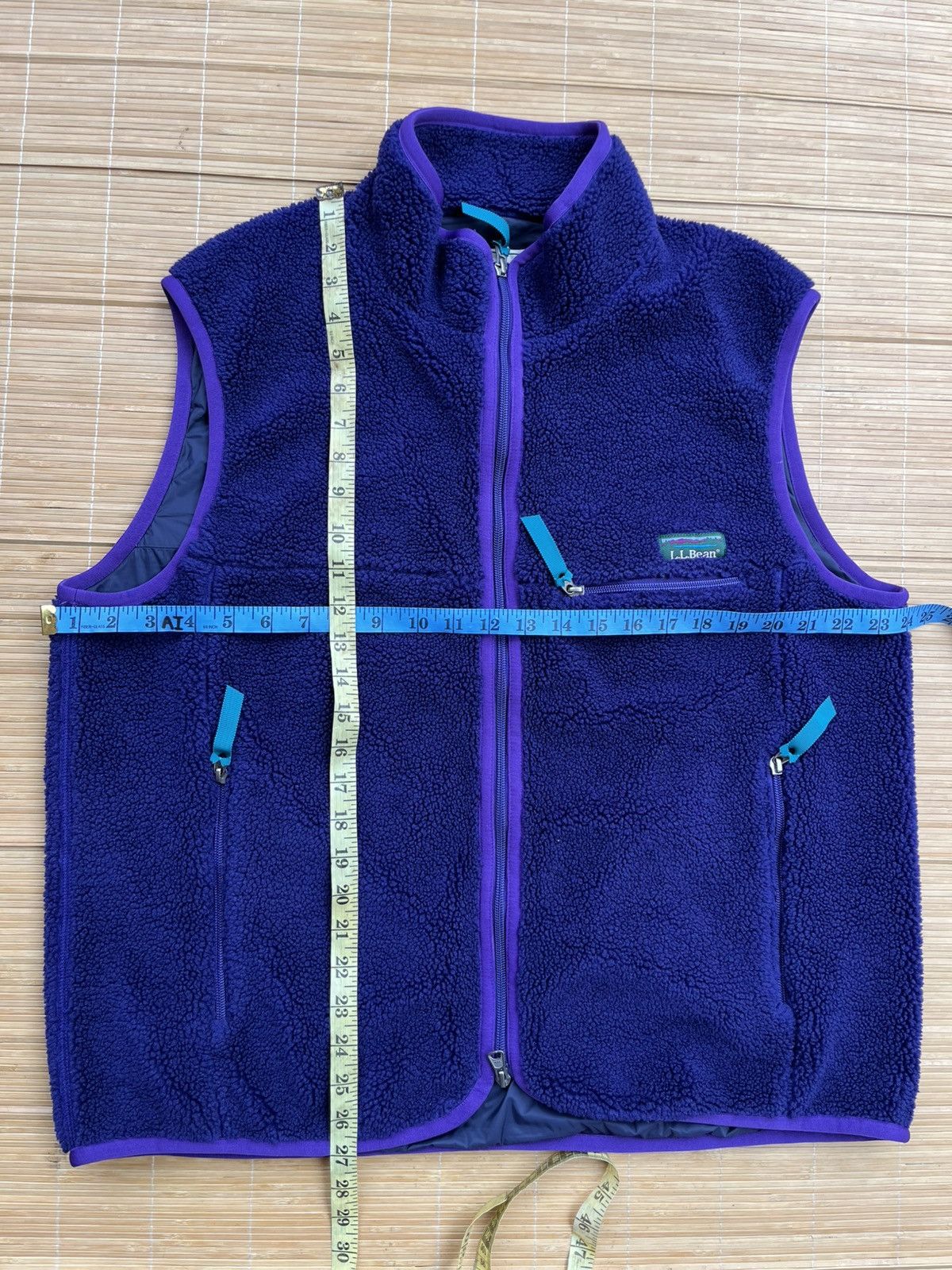 L.L. Bean Vintage L.L Bean topsham boa fleece vest Size US M / EU 48-50 / 2 - 11 Thumbnail