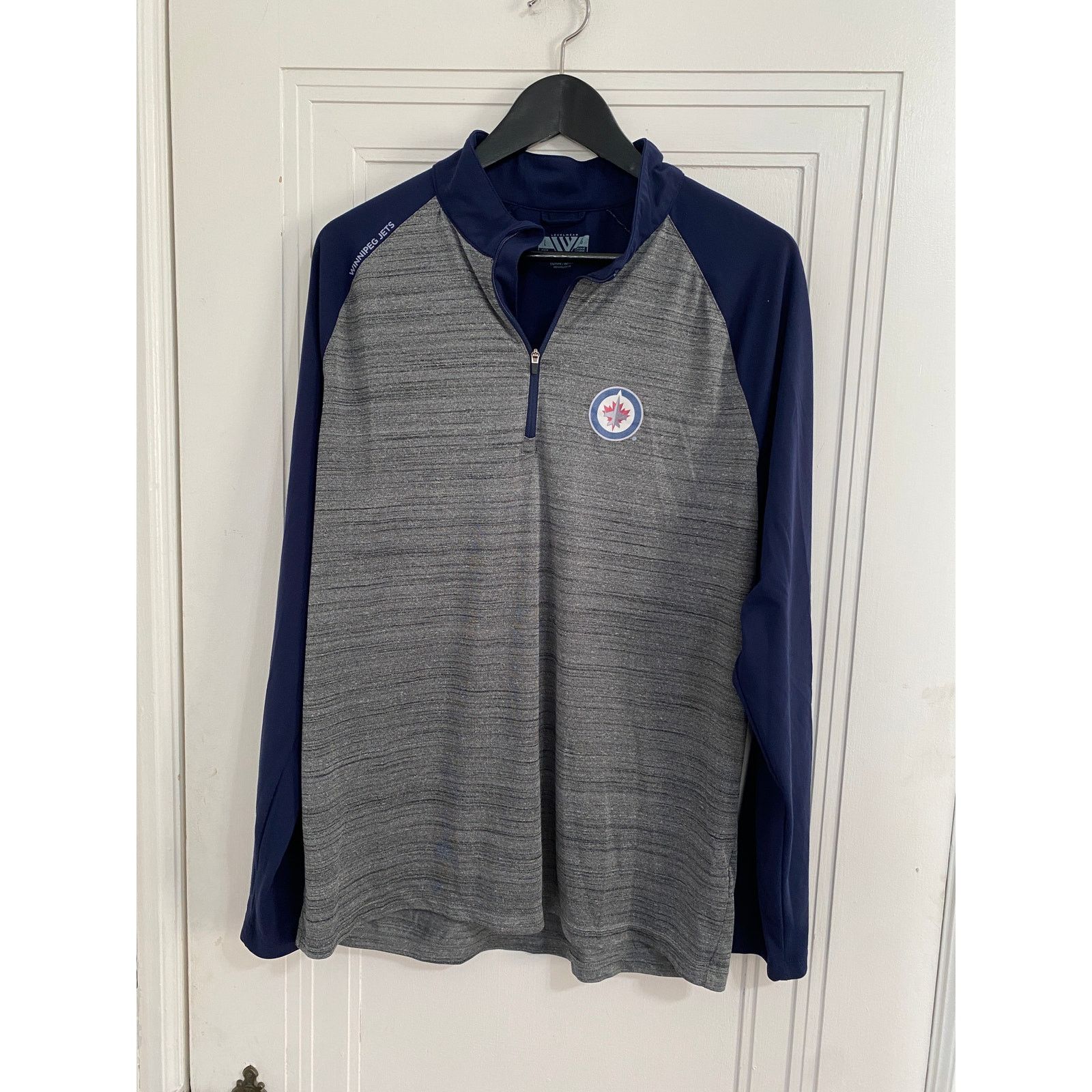 NHL Winnipeg Jets Gray and Blue 1/4-Zip Size Large Size US L / EU 52-54 / 3 - 1 Thumbnail