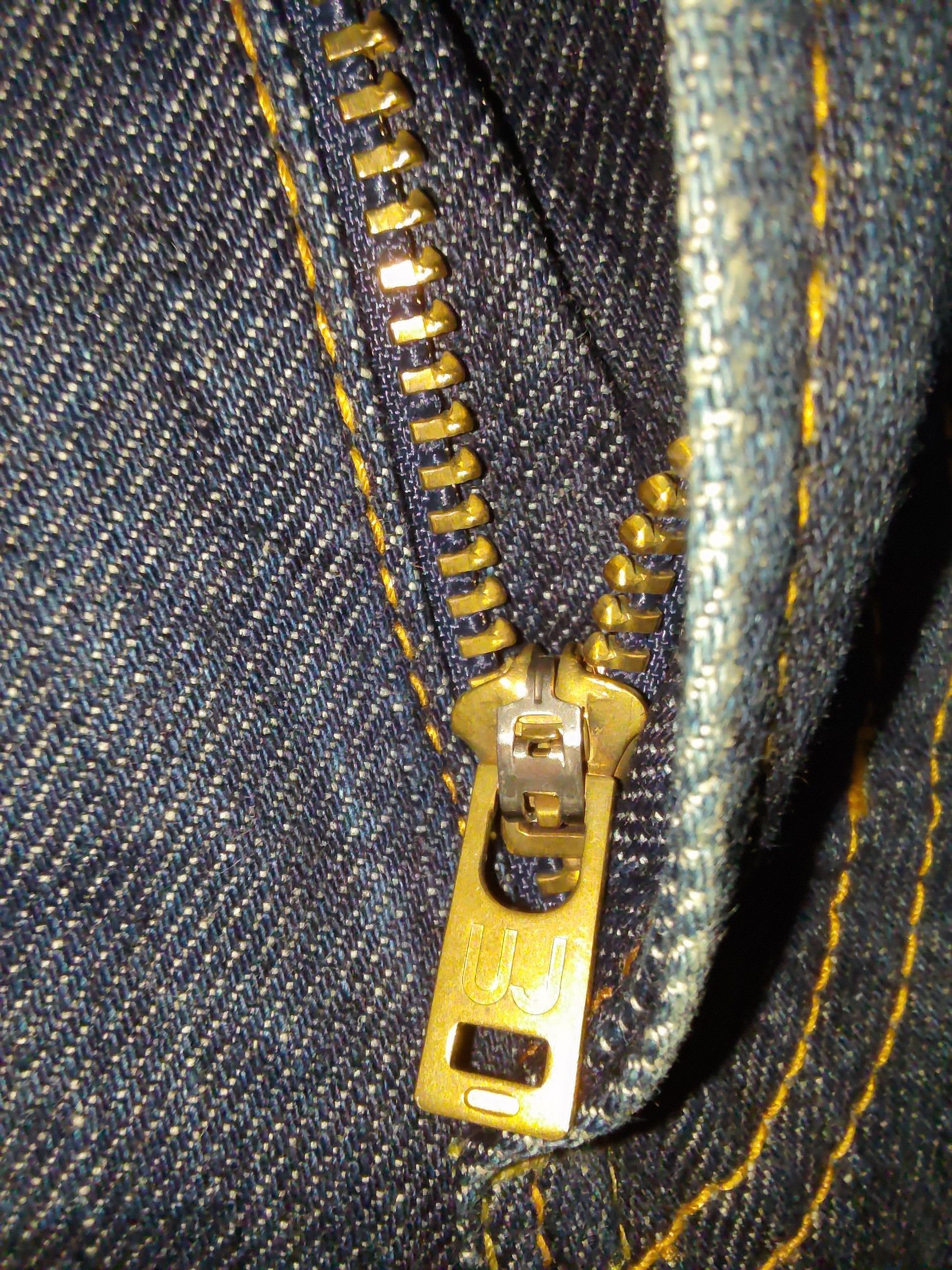 Uniqlo Uniqlo Regular Fit Straight Jeans Size US 30 / EU 46 - 6 Thumbnail