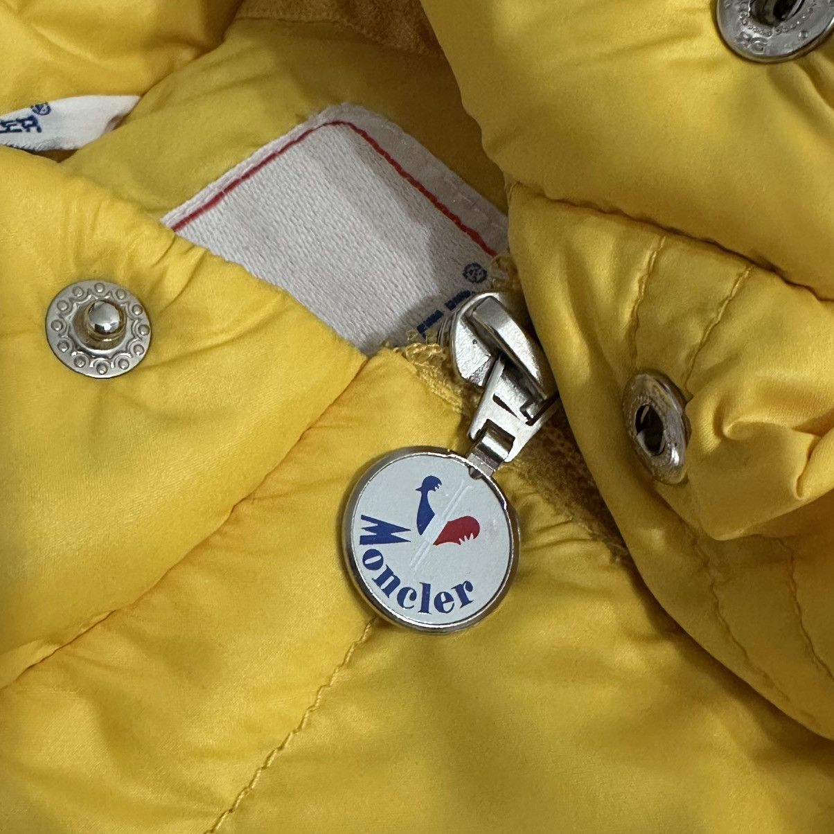 Moncler Moncler Grenoble Vintage Down Jacket/Vest 80s Size US M / EU 48-50 / 2 - 3 Thumbnail