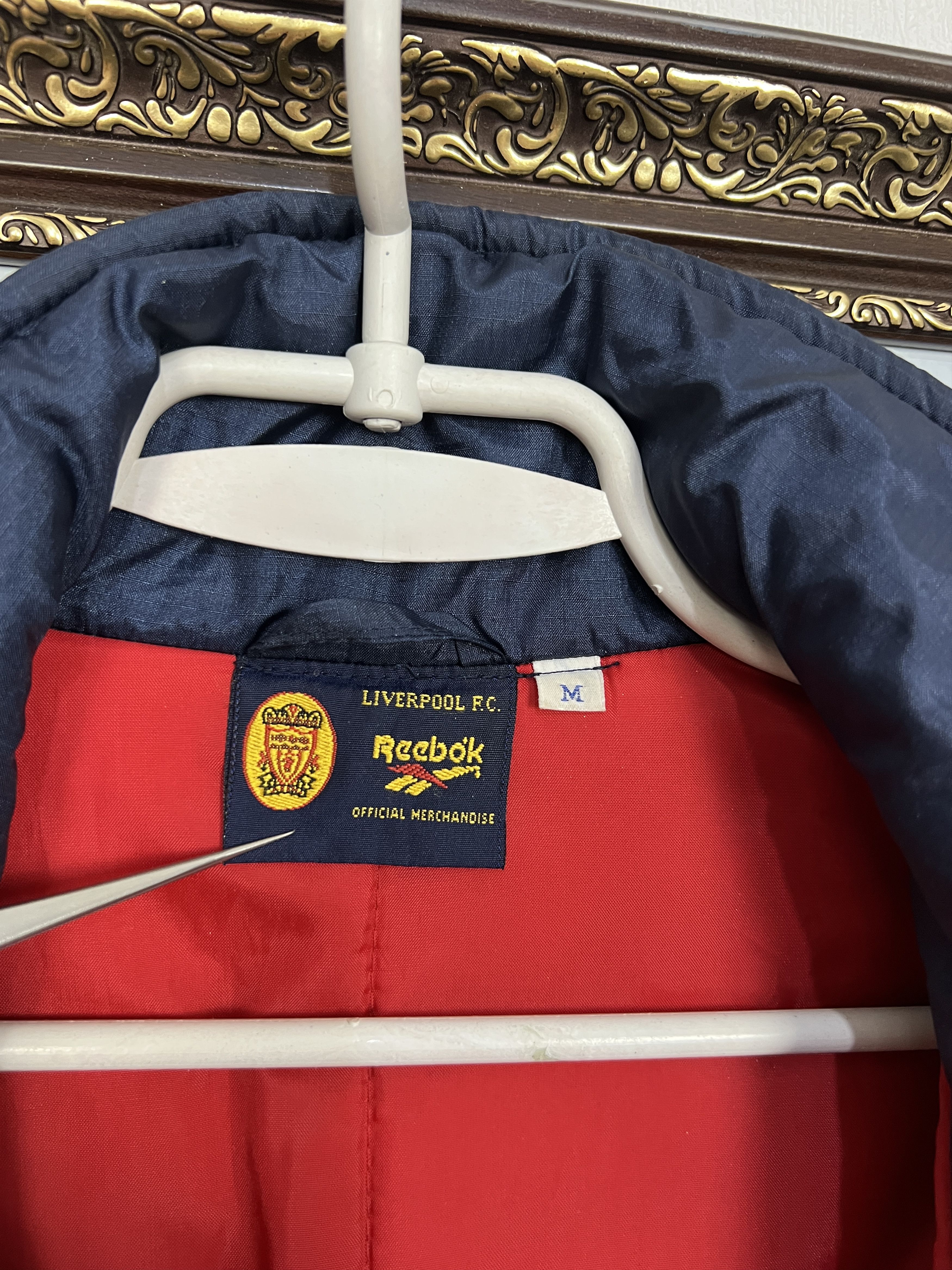 Reebok Vintage 90's Reebok Liverpool Football Padded Jacket Soccer Size US M / EU 48-50 / 2 - 9 Thumbnail