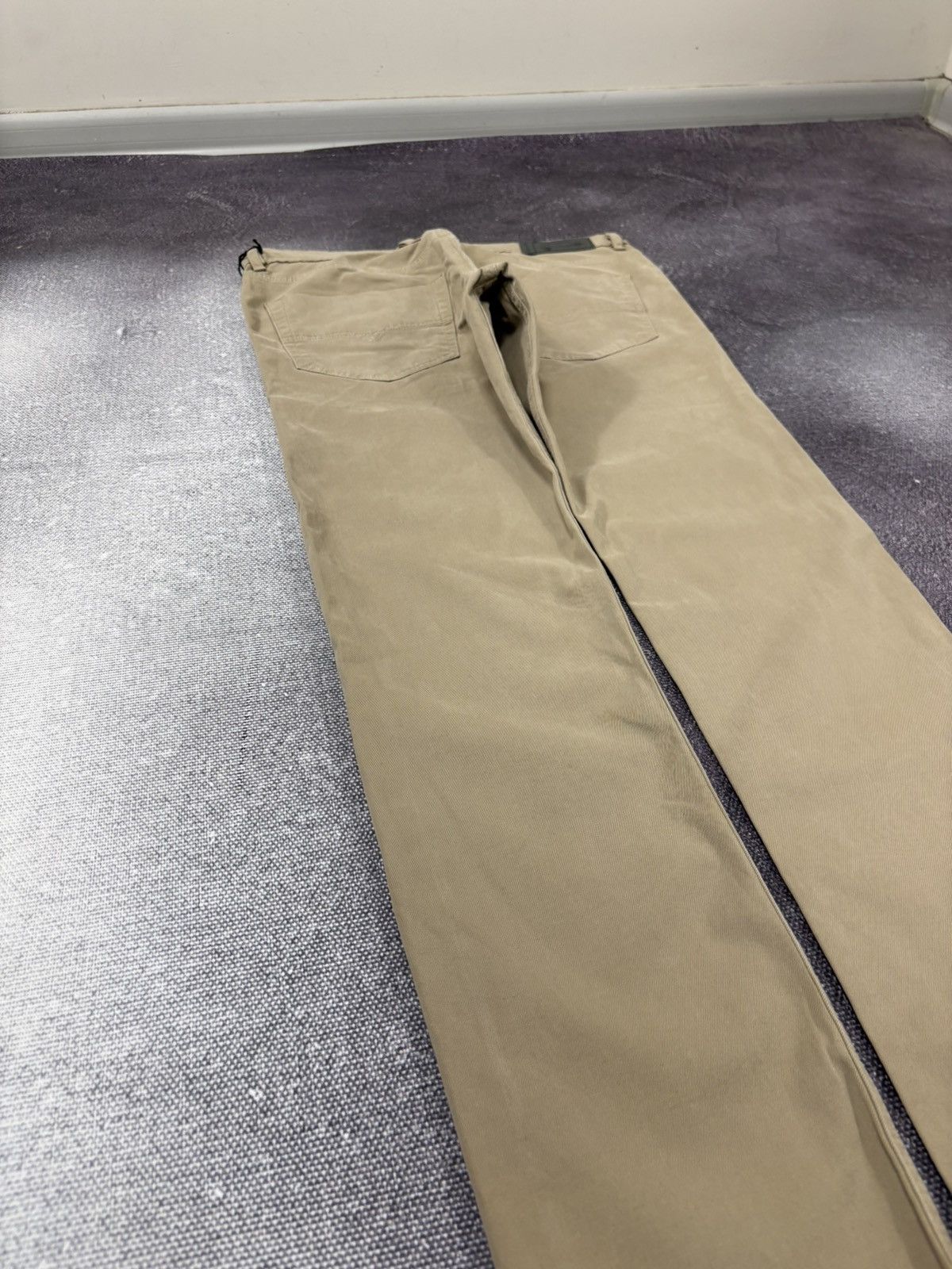 Diesel Diesel NWT Men’s Chino Pants Trousers Beige Tan Slim Size US 31 - 17 Thumbnail