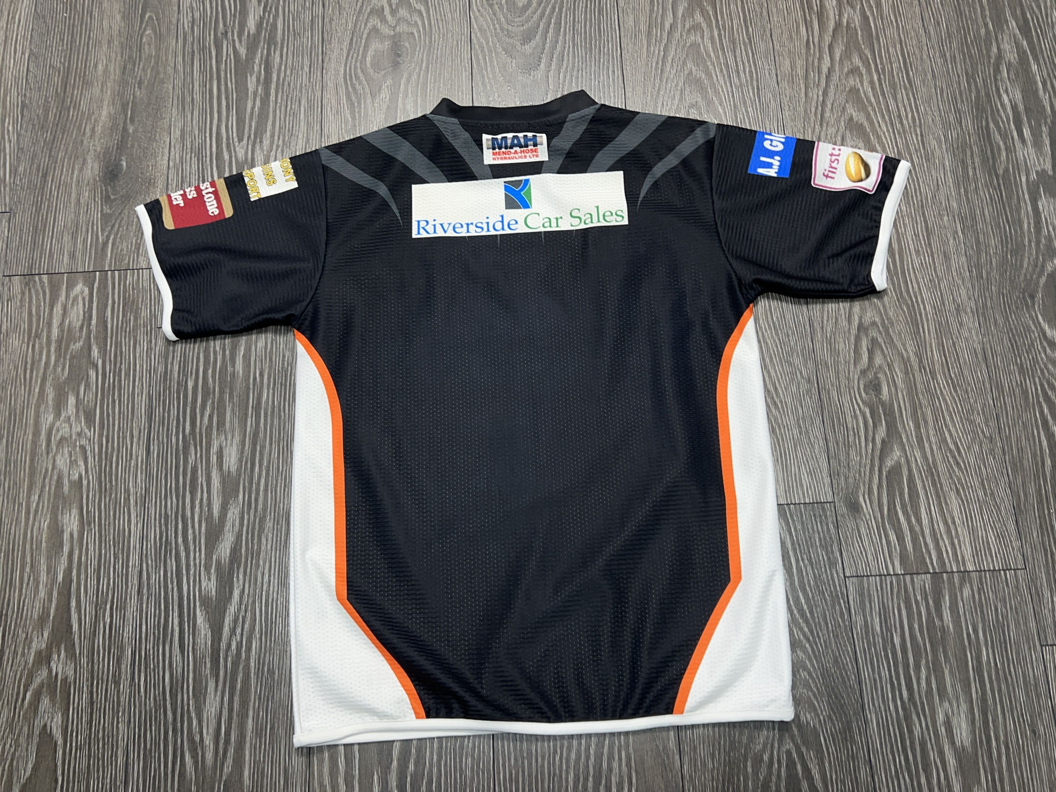 Gear for Sports XBlades Castleford Tigers Rugby League England Jersey Shirt Size US M / EU 48-50 / 2 - 10 Thumbnail
