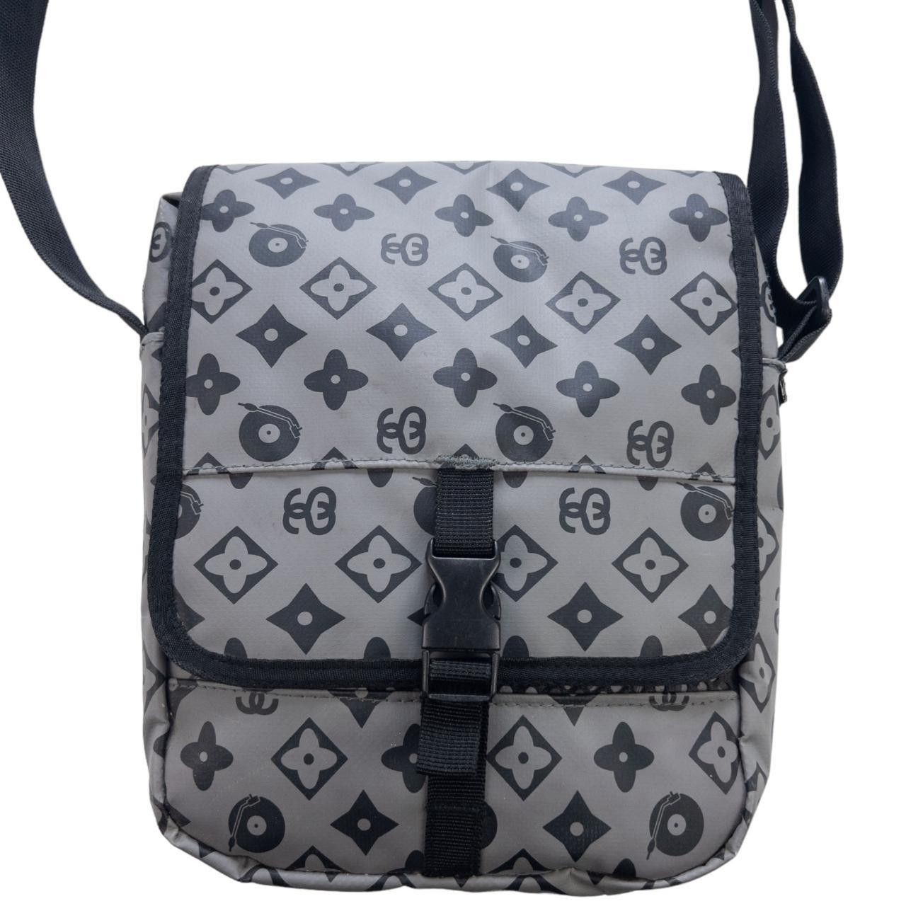 Stussy Vintage Stussy Louis Vuitton RIP Crossbody Bag Size ONE SIZE - 5 Thumbnail