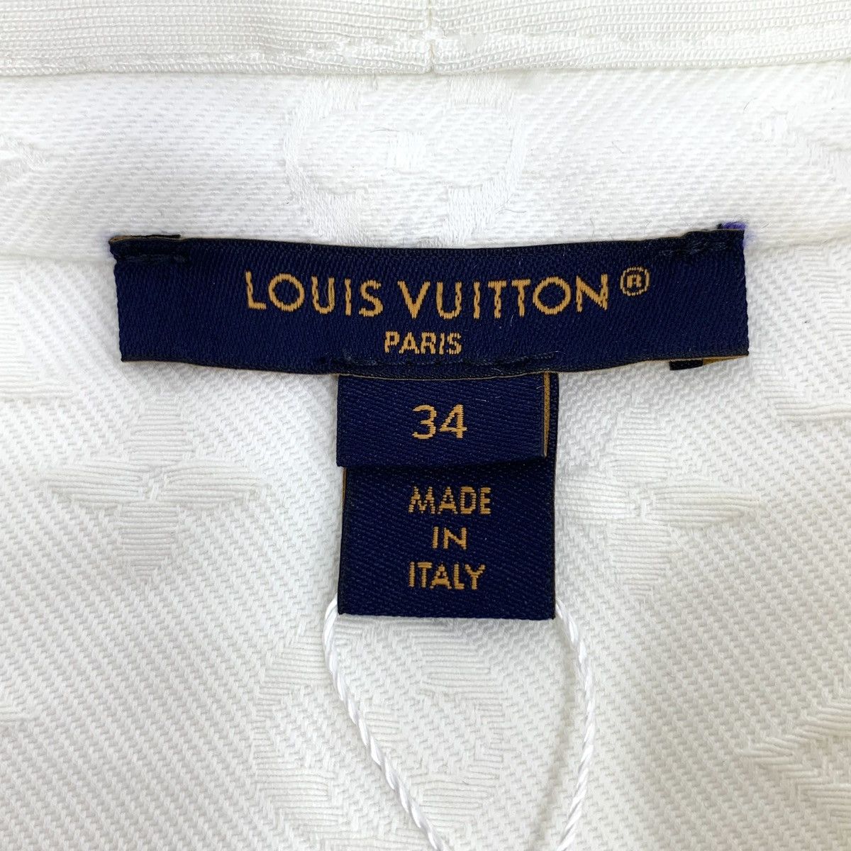 Louis Vuitton Louis Vuitton 25 white logo half zip-up dress Size XXS / US 00 / IT 34 - 5 Thumbnail