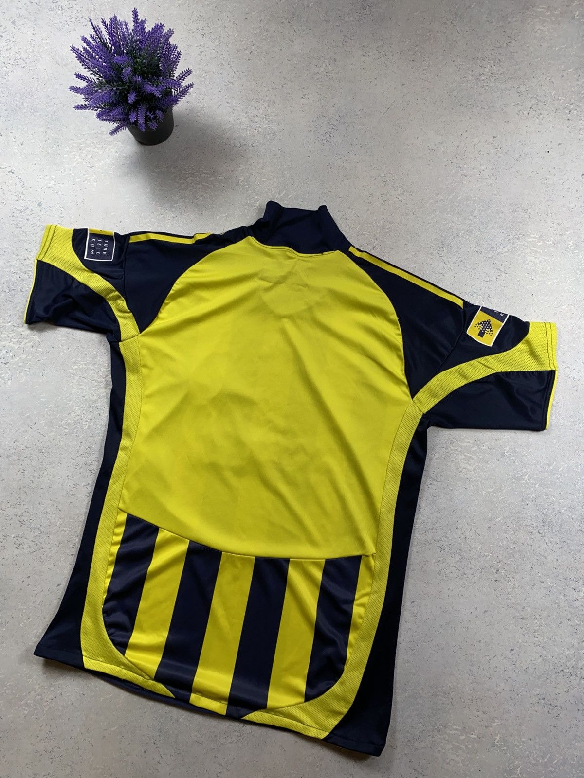 Adidas Vintage football jersey Fenerbahce 2008/09 Adidas Avea Size US XL / EU 56 / 4 - 10 Thumbnail