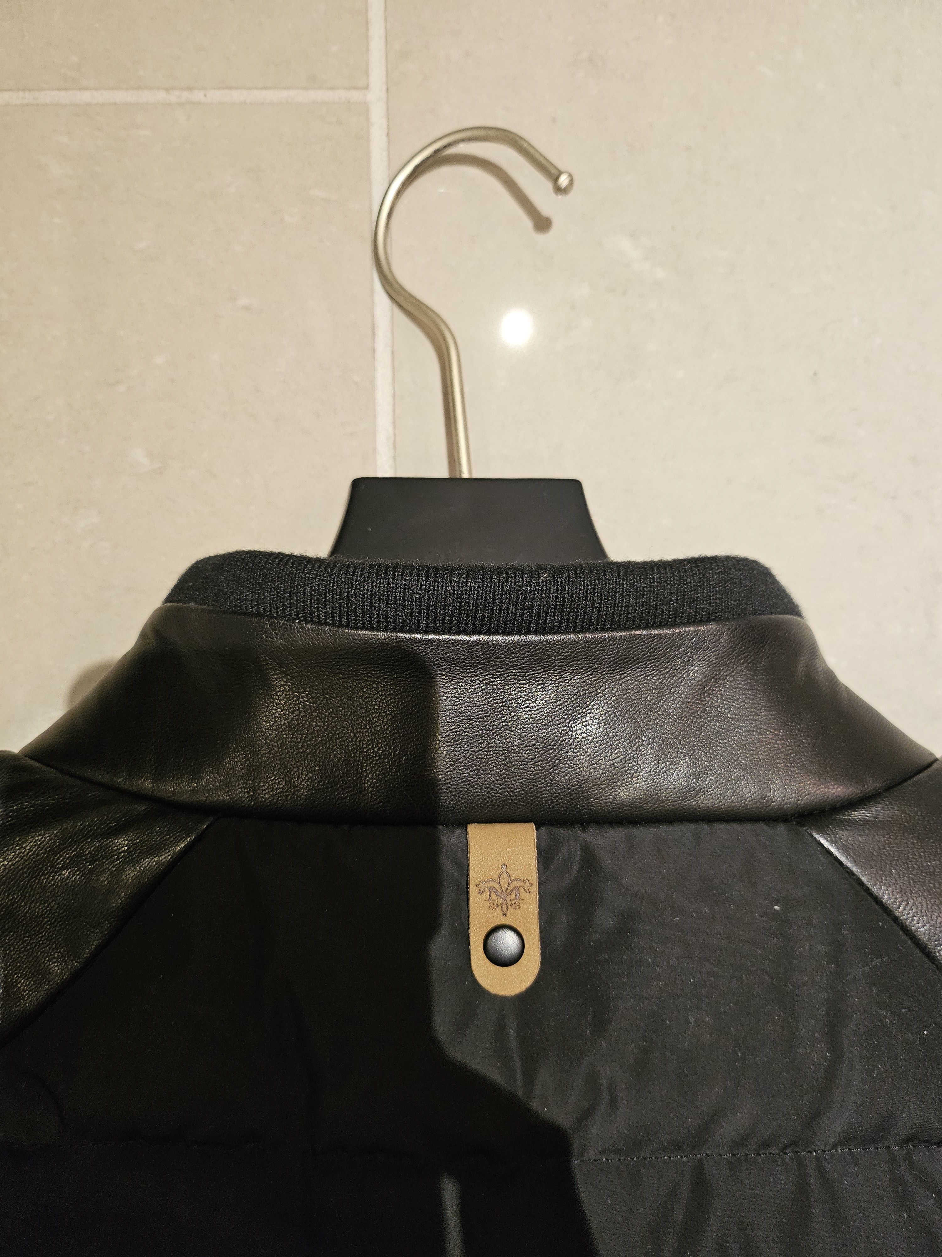 Mackage Mackage down bomber jacket with leather sleeves Size US S / EU 44-46 / 1 - 12 Thumbnail