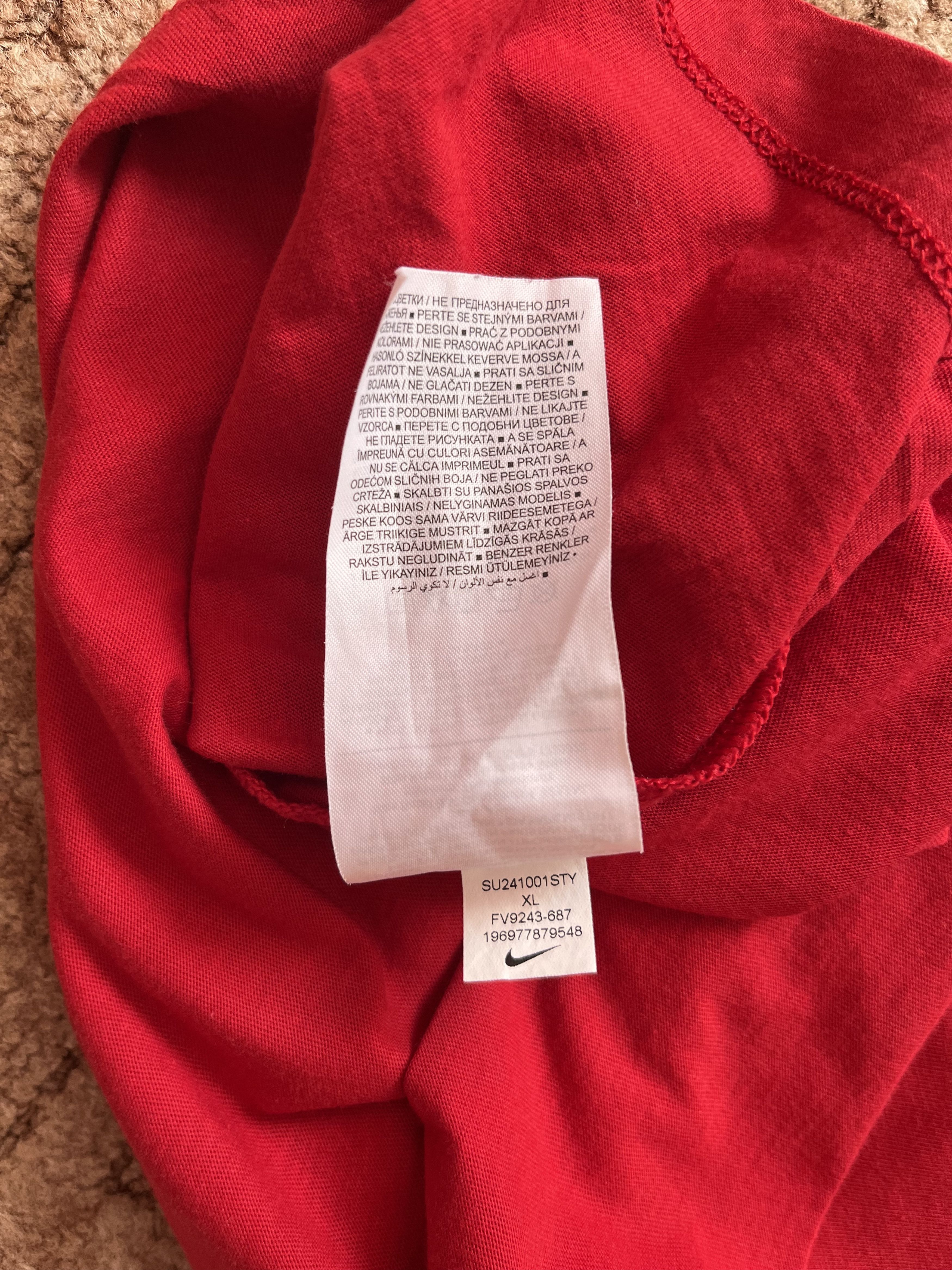 Nike Nike Liverpool FC 2024 Red Training Soccer Football Tee Size US L / EU 52-54 / 3 - 5 Thumbnail
