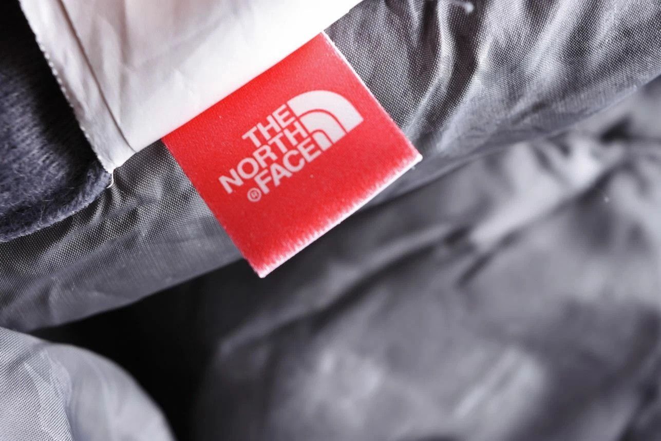 The North Face The North Face HyVent Insulated Ski Pants Grey Size W38 L32 Size US 38 / EU 54 - 7 Thumbnail