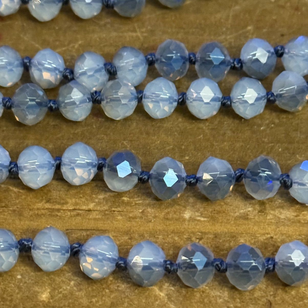 Vintage Vintage long ombré blue glass bead necklace Size ONE SIZE - 3 Thumbnail