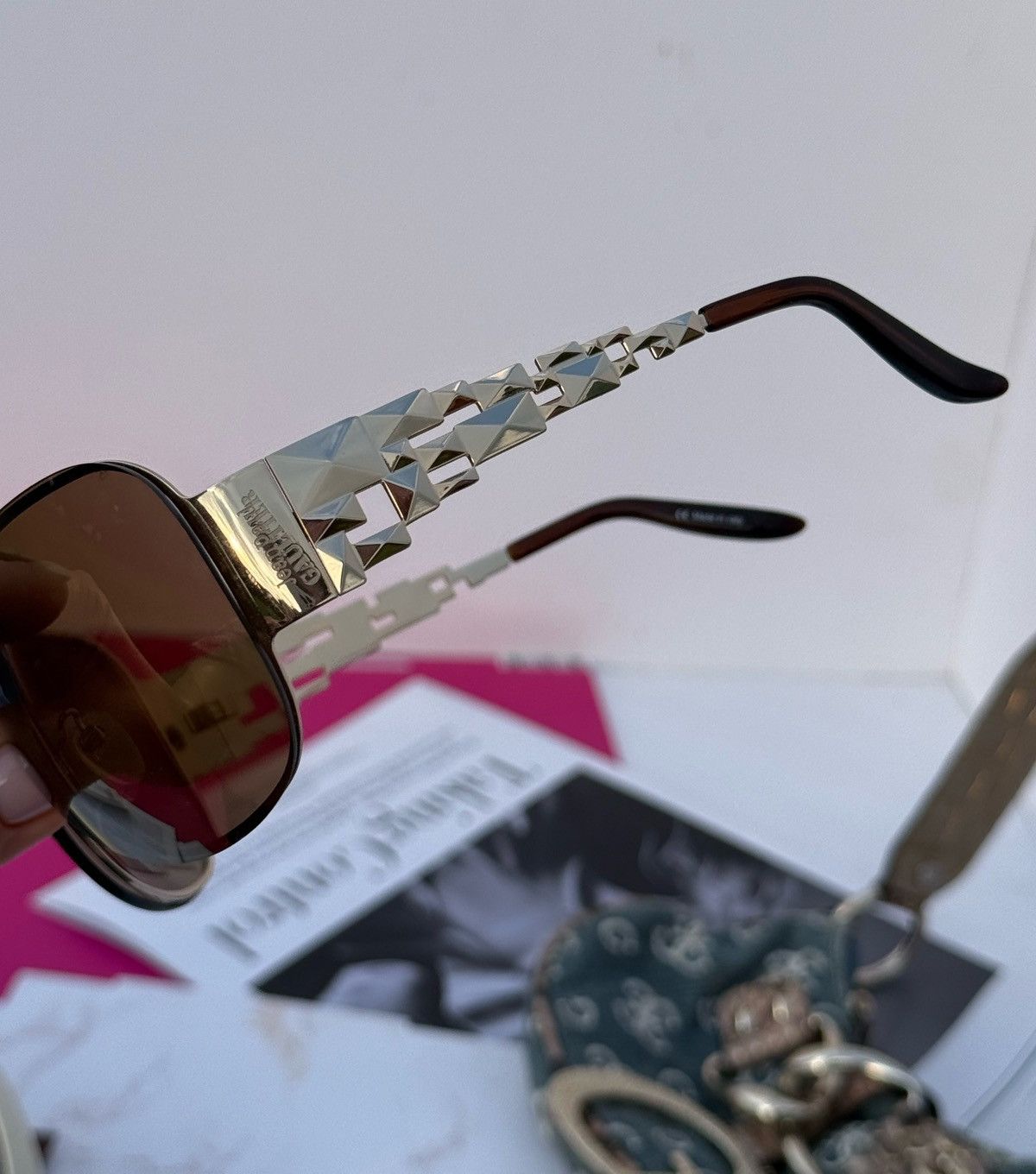Jean Paul Gaultier Jean Paul Gaultier vintage sunglasses SJP062 Size ONE SIZE - 5 Thumbnail