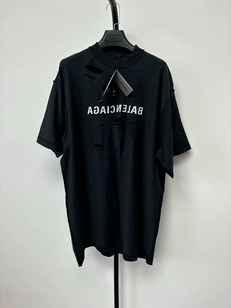 Balenciaga Balenciaga Distressed Short Sleeve Tee - dmc Size US M / EU 48-50 / 2 - 1 Thumbnail
