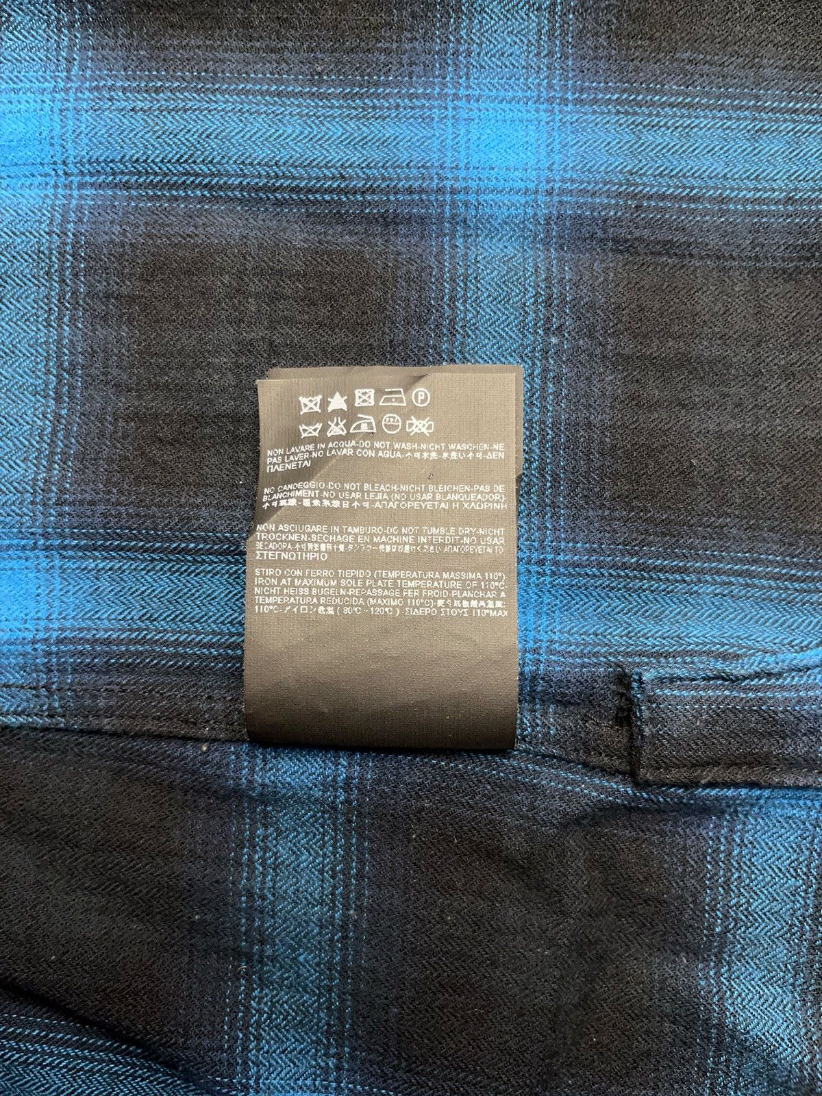 Yves Saint Laurent Saint Laurent flannel checked button-up shirt Size US M / EU 48-50 / 2 - 6 Thumbnail