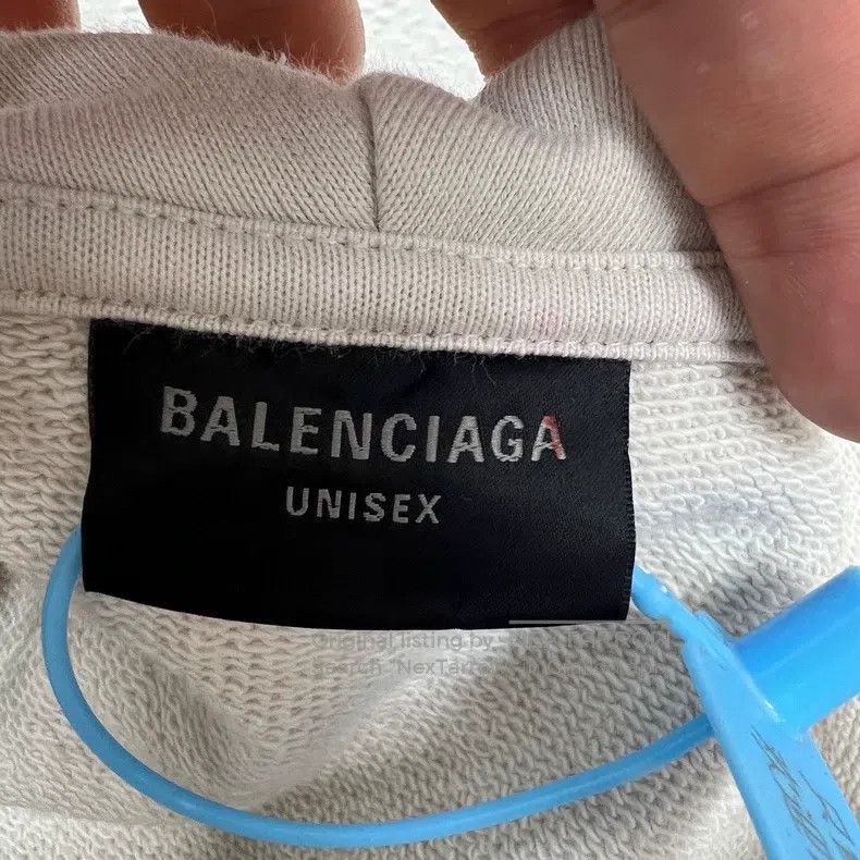 Balenciaga Balenciaga 3XL Embroidered Logo Beige Hoodie Size US M / EU 48-50 / 2 - 3 Thumbnail