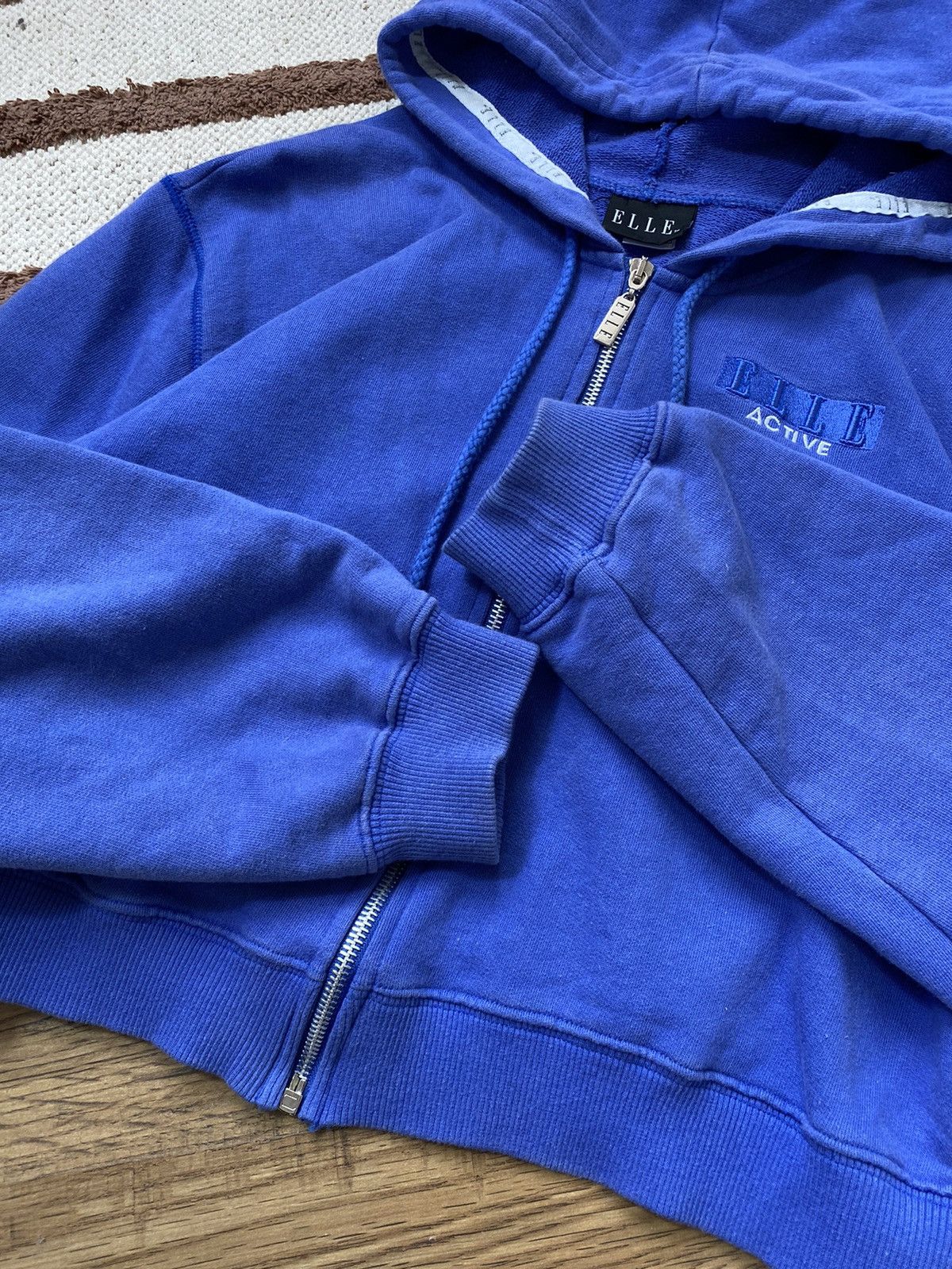 Vintage VINTAGE ELLE SPORT CROP ZIP HOODIE Size S / US 4 / IT 40 - 8 Thumbnail