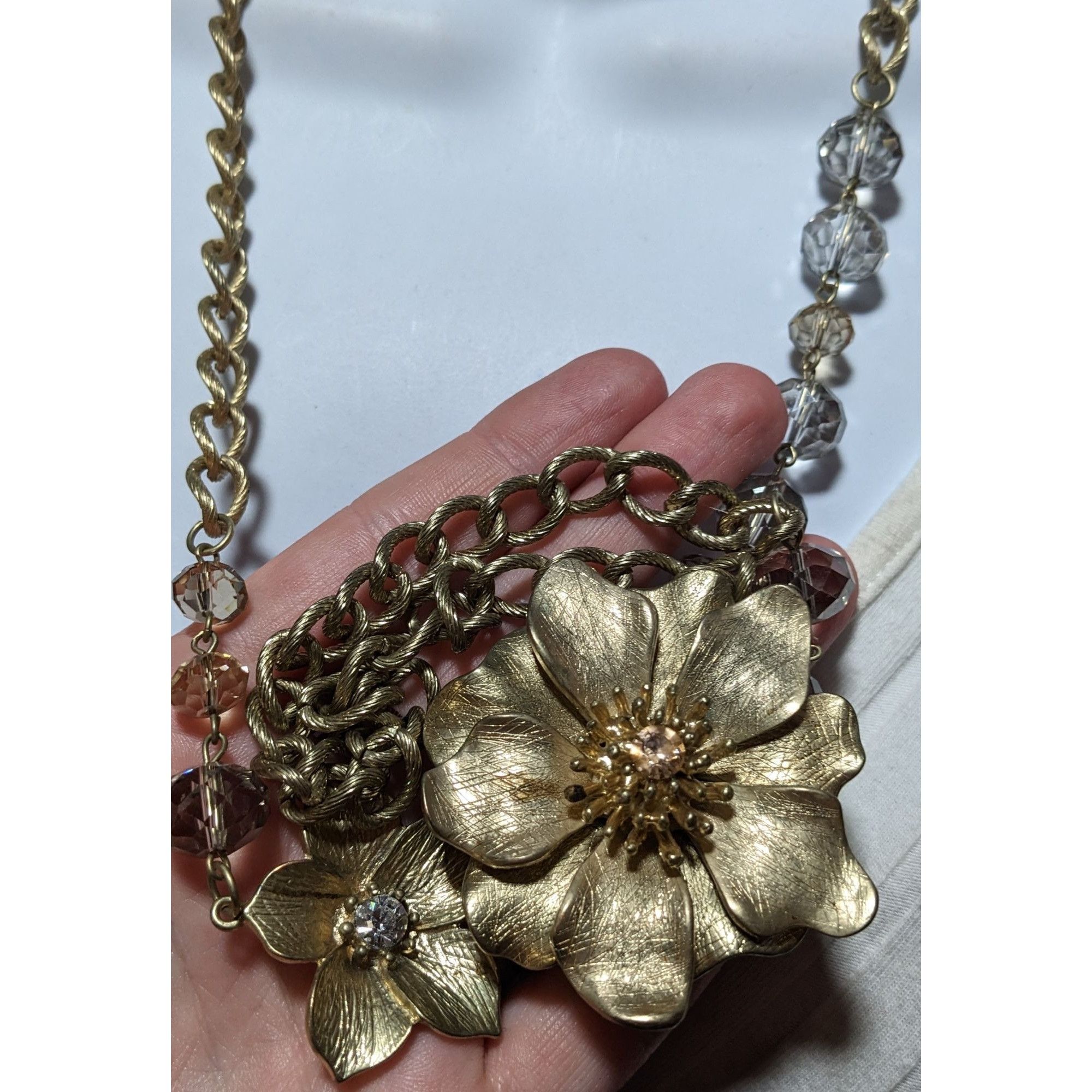 Other Vintage Glam Gold Floral Statement Necklace Size ONE SIZE - 11 Thumbnail