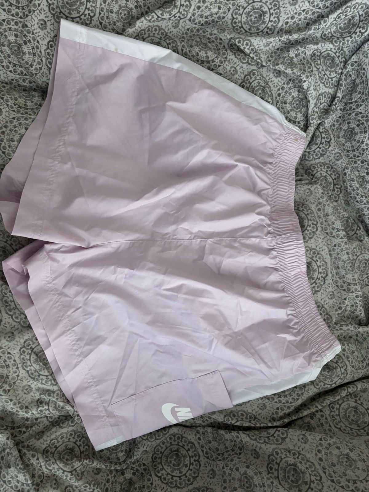 Nike Nike pink and white shorts Size 32" / US 10 / IT 46 - 3 Thumbnail