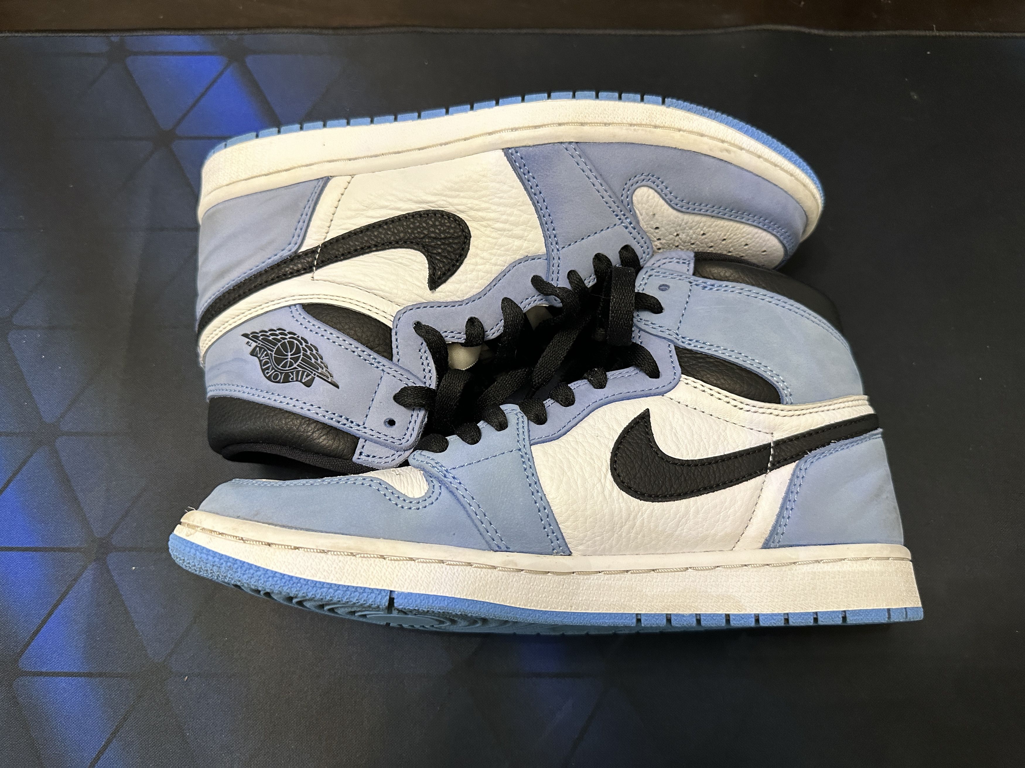 Jordan Brand AJ1 High OG University Blue UNC Size US 8 / EU 41 - 4 Thumbnail