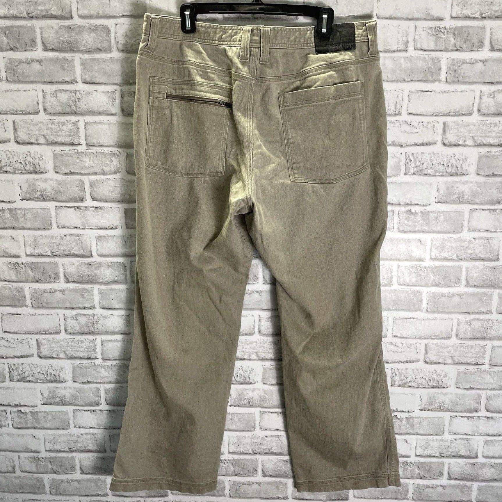 Mountain Hardwear MOUNTAIN HARDWEAR Beige Cargo Hiking Pants Mens Size 38x32 Size US 38 / EU 54 - 5 Thumbnail
