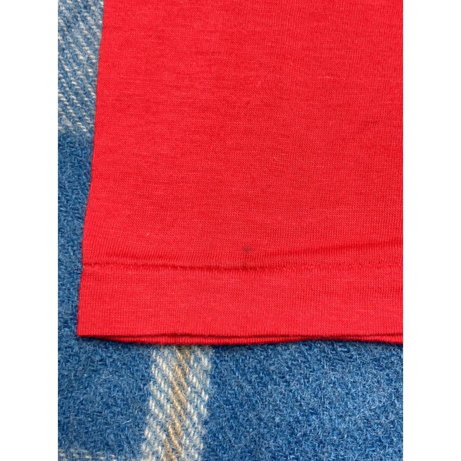 Hanes VINTAGE 80s HANES 50/50 T-Shirt Men XL Red Dynamite Fireworks NOS vtg Size US XL / EU 56 / 4 - 5 Thumbnail