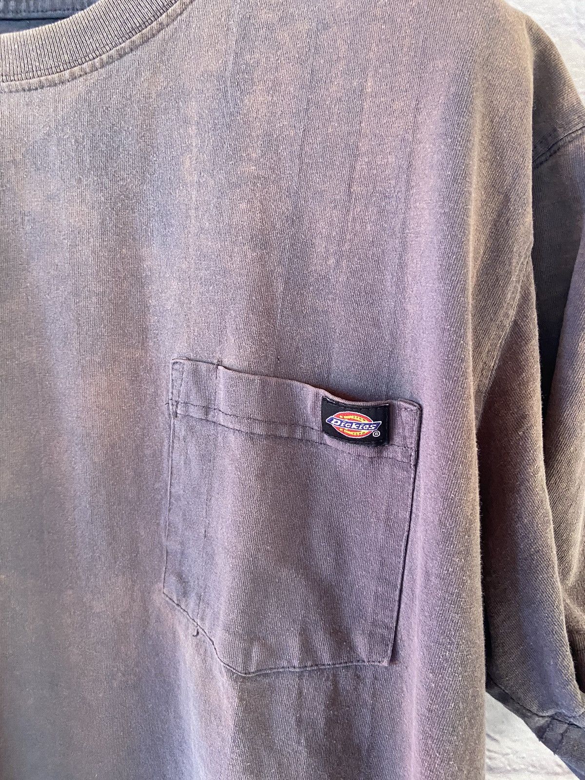 Dickies (XL) VINTAGE THRASHED DICKIES POCKET TEE Size US XL / EU 56 / 4 - 7 Thumbnail