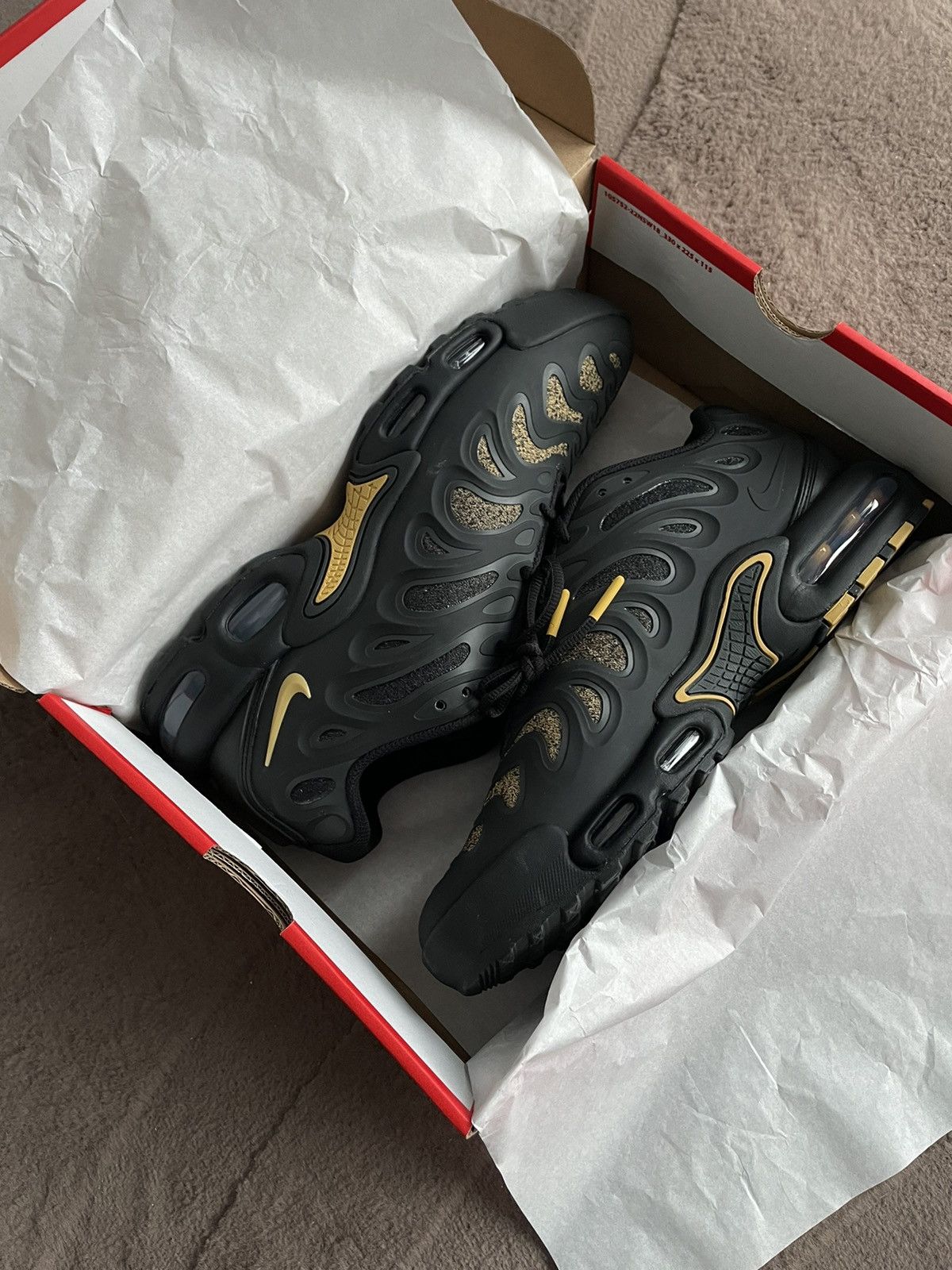 Nike Nike Paris Saint-Germain Size US 9.5 / EU 42-43 - 1 Thumbnail