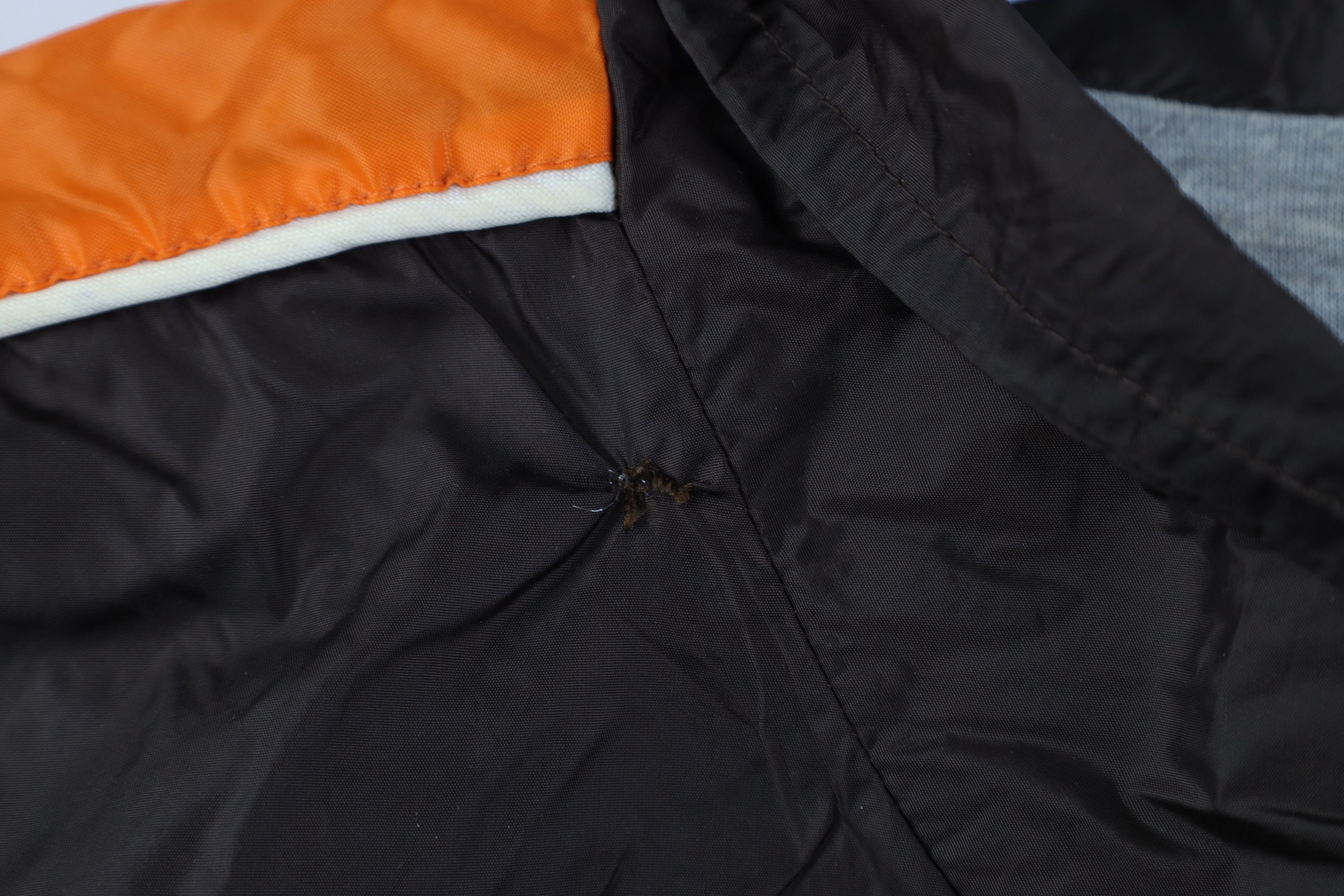 Vintage Vintage NFL Cleveland Browns Football Windbreaker Jacket Size US XL / EU 56 / 4 - 5 Thumbnail