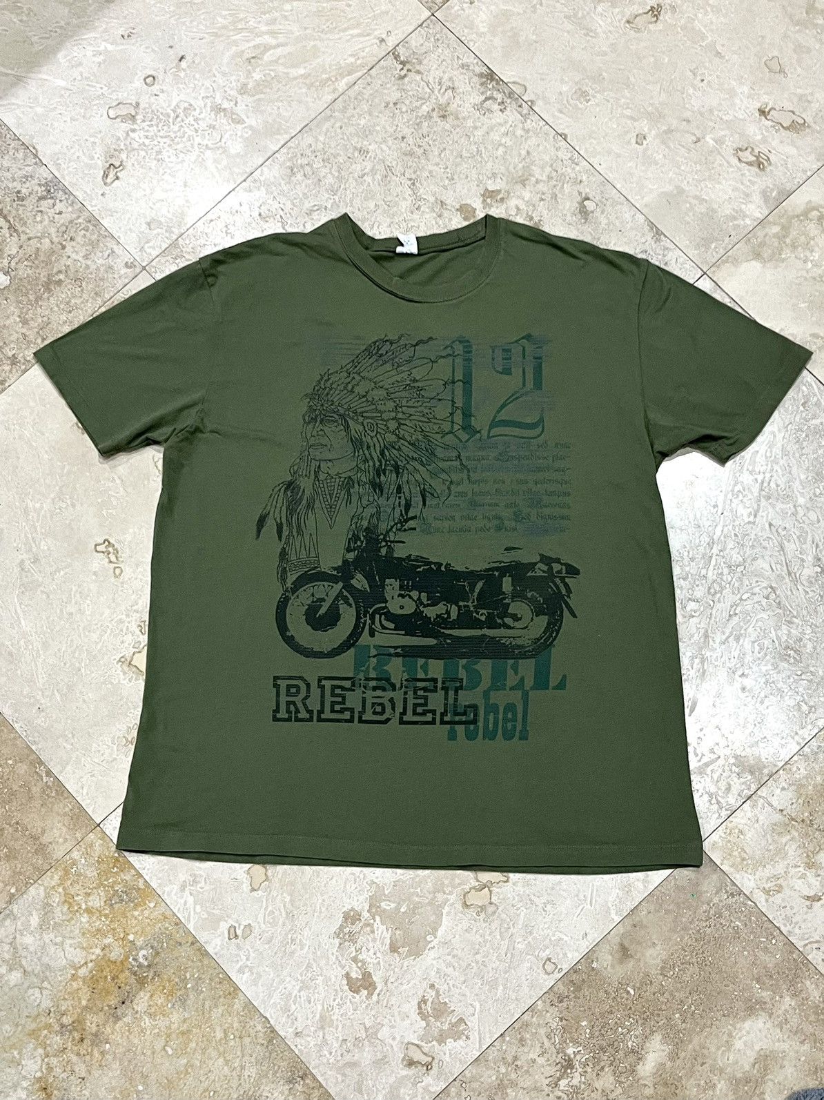 Vintage Y2K Rebel Indian Motorcycle Graphic Tee Size US XL / EU 56 / 4 - 1 Thumbnail