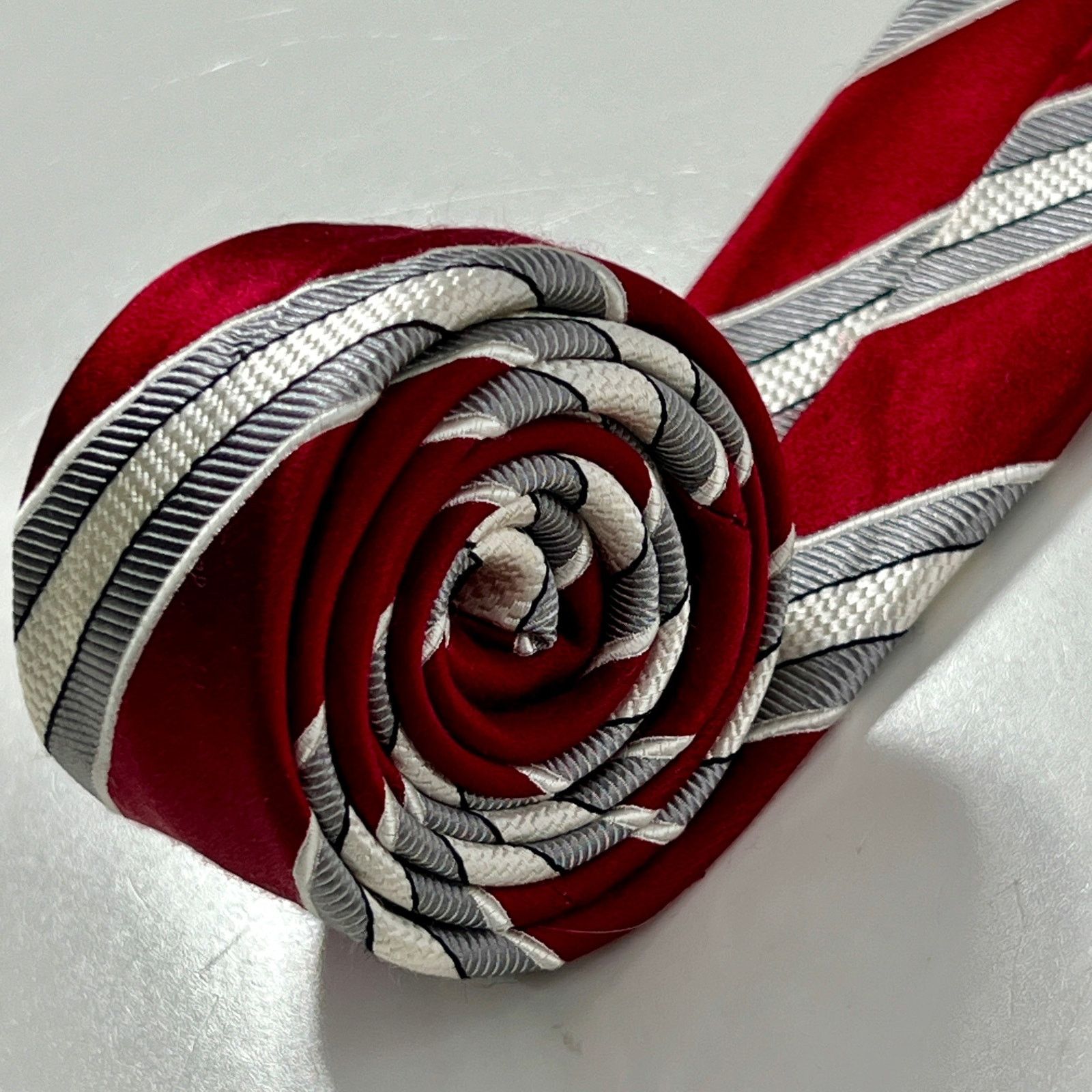 Donald Trump Donald Trump Signature Men Necktie Red Paisley 100% Silk Tie Size ONE SIZE - 8 Thumbnail
