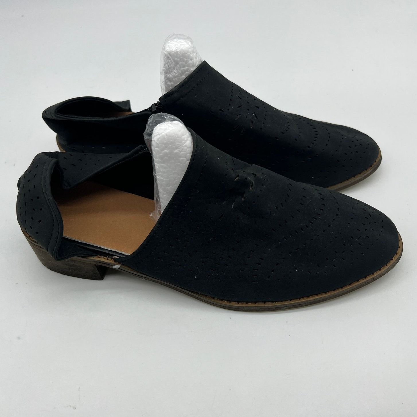 Other Ankle Boots Round Toe Casual Comfortable Lightweight Size US 10 / IT 40 - 1 Thumbnail
