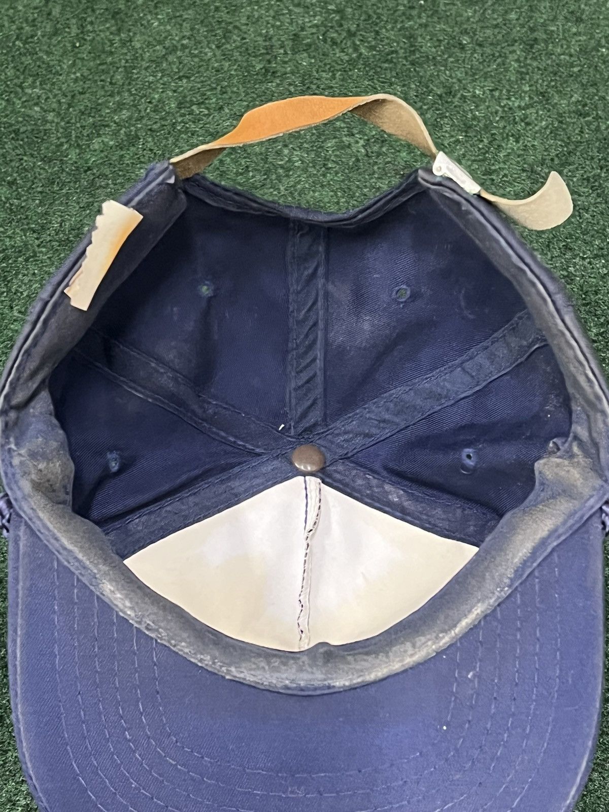Vintage Vintage Fleischmanns Gin Leather Strapback Hat Size ONE SIZE - 4 Thumbnail