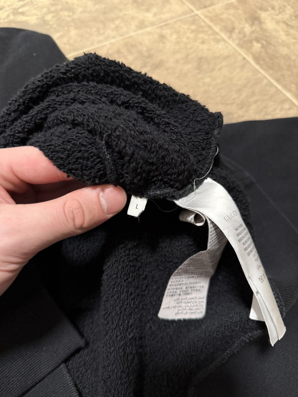 Gucci Gucci Logo Crewneck Black Size US L / EU 52-54 / 3 - 5 Thumbnail