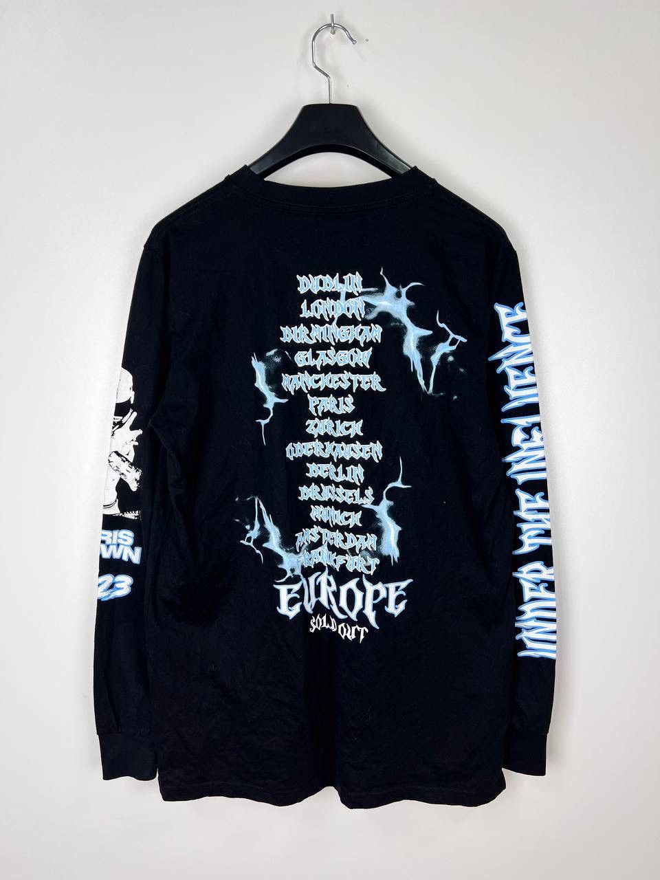 Vintage Chris Brown Breezy tour long sleeve size M Size US M / EU 48-50 / 2 - 2 Thumbnail