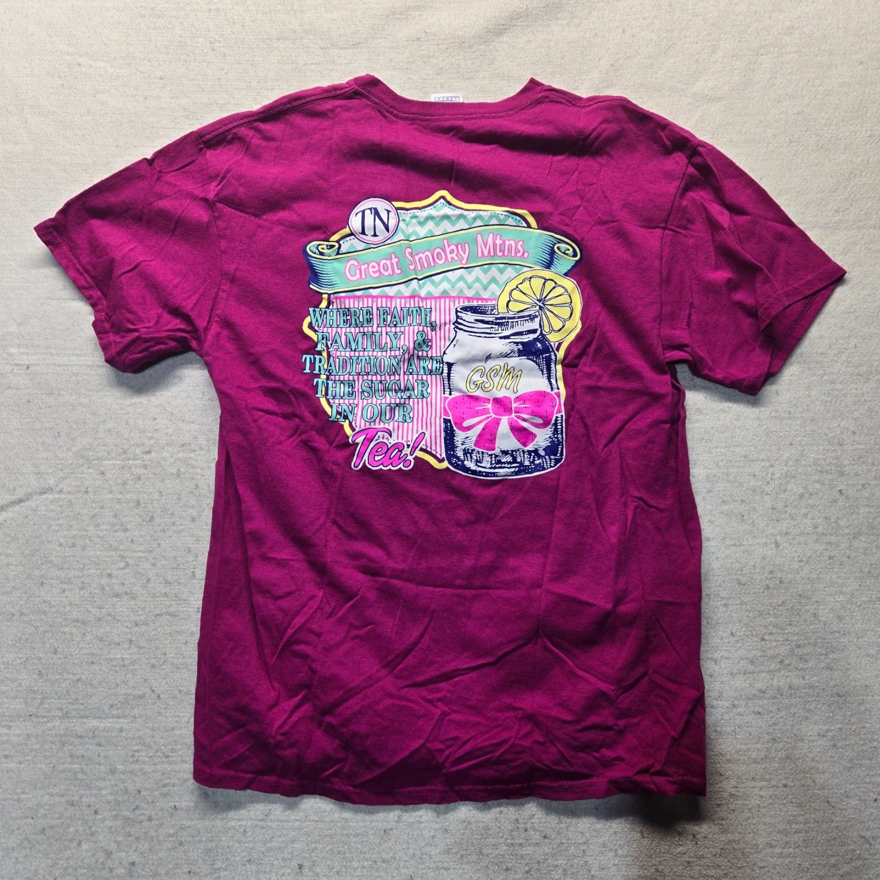 Fruit Of The Loom Fruit of the Loom Shirt Adult Men L Purple Short Sleeve Tee T-Shirt Great Smoky Mountains 90s (if applicable) Mens Size US L / EU 52-54 / 3 - 8 Thumbnail