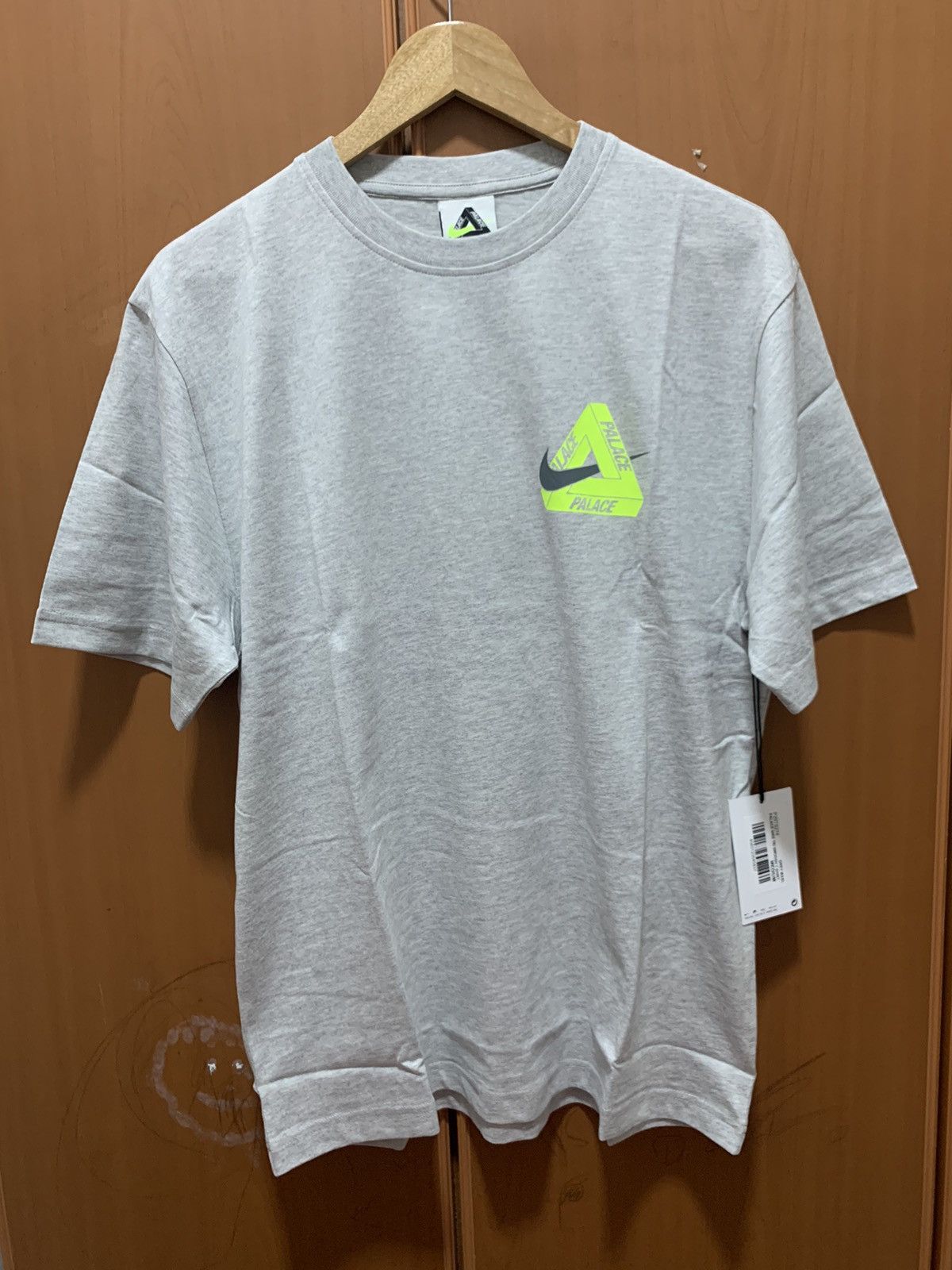 Palace Palace Nike Tri Swoosh T-Shirt Size US M / EU 48-50 / 2 - 2 Thumbnail