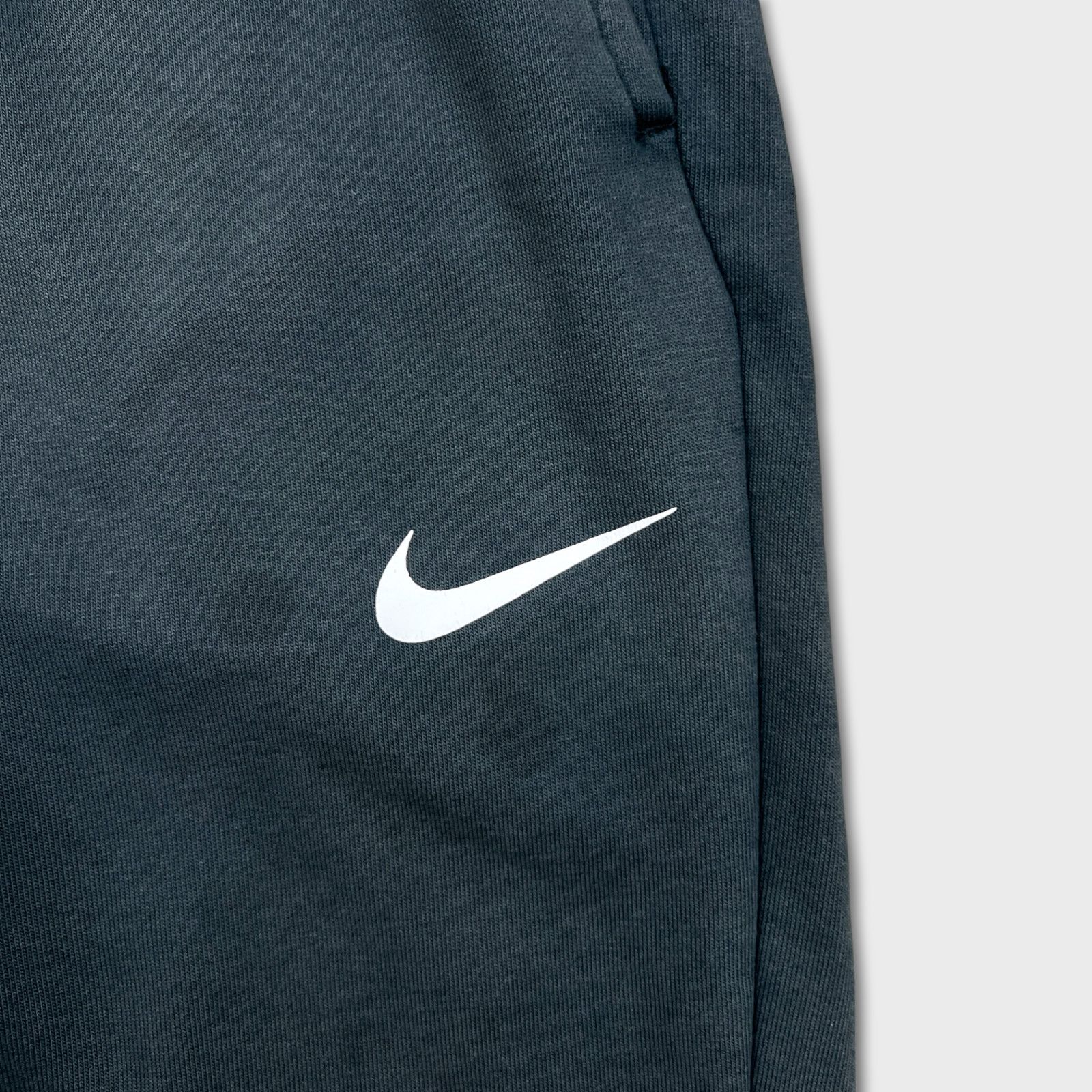 Nike × Vintage Nike Sportswear Shorts Medium Dri Fit Fade Pocketed Athletic Size US 29 - 3 Thumbnail