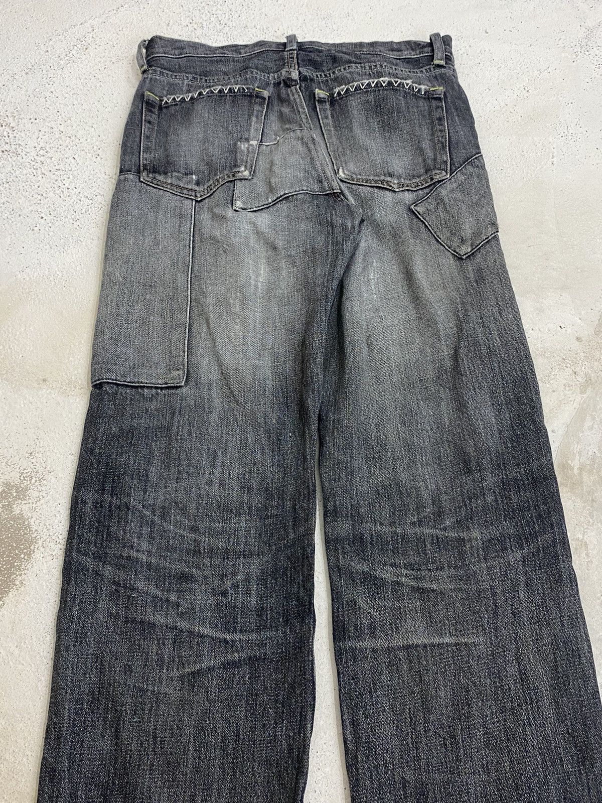 If Six Was Nine × Japanese Brand × Le Grande Bleu (L.G.B.) Uniqlo Edition Custom Patchwork Black Stone Washed Distress Size US 28 / EU 44 - 12 Thumbnail