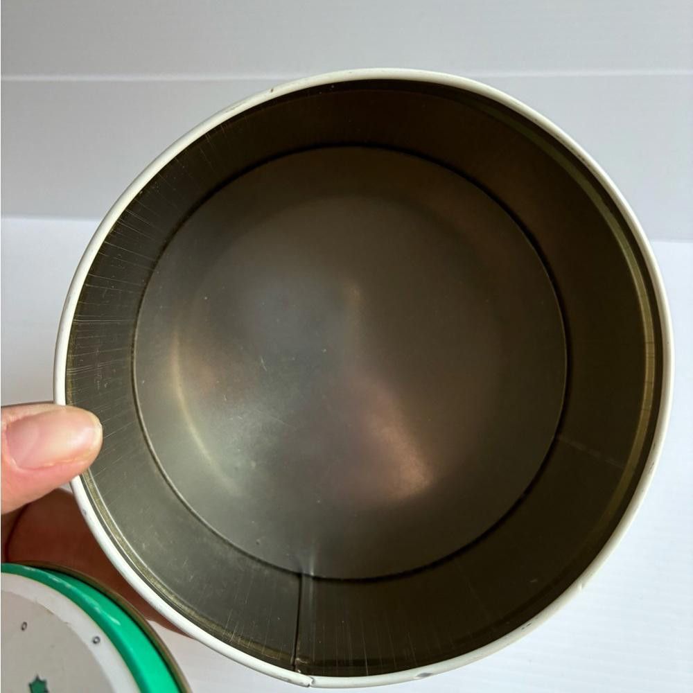 Designer Round Christmas Goose Tin Can Size ONE SIZE - 4 Thumbnail