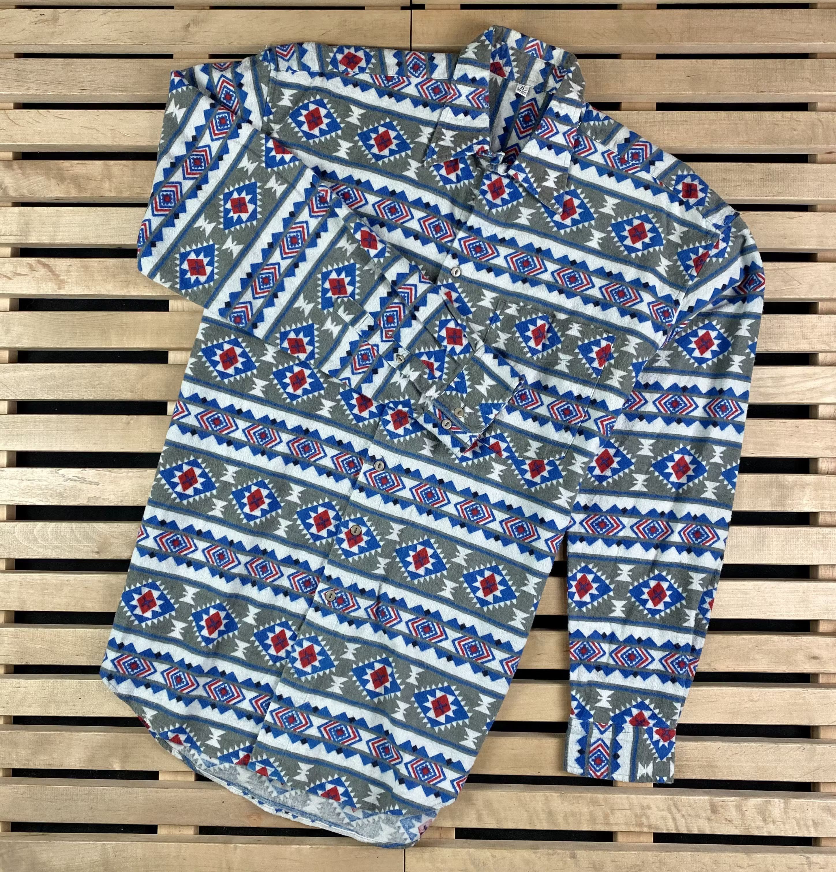 Vintage Mens Vintage Crazy Shirt Size M Size US M / EU 48-50 / 2 - 1 Thumbnail