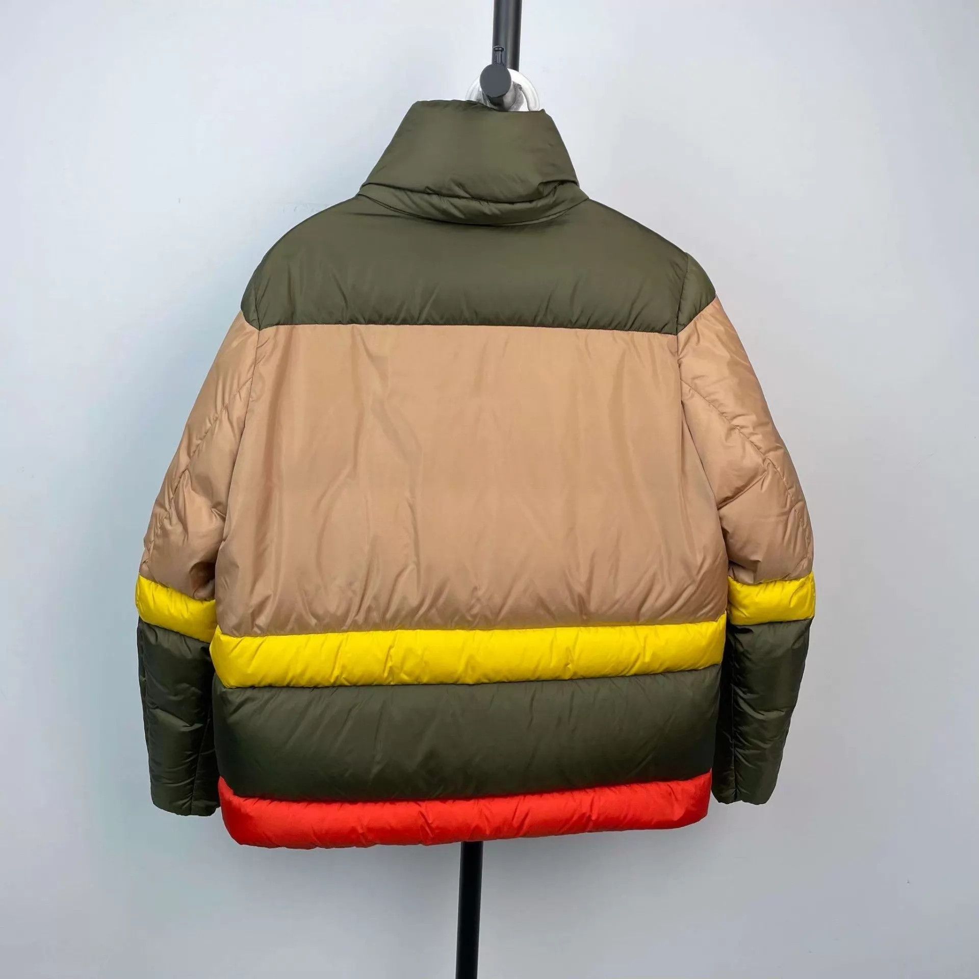 Moncler Moncler colorblock down jacket women's 00 Size XXS / US 00 / IT 34 - 2 Thumbnail