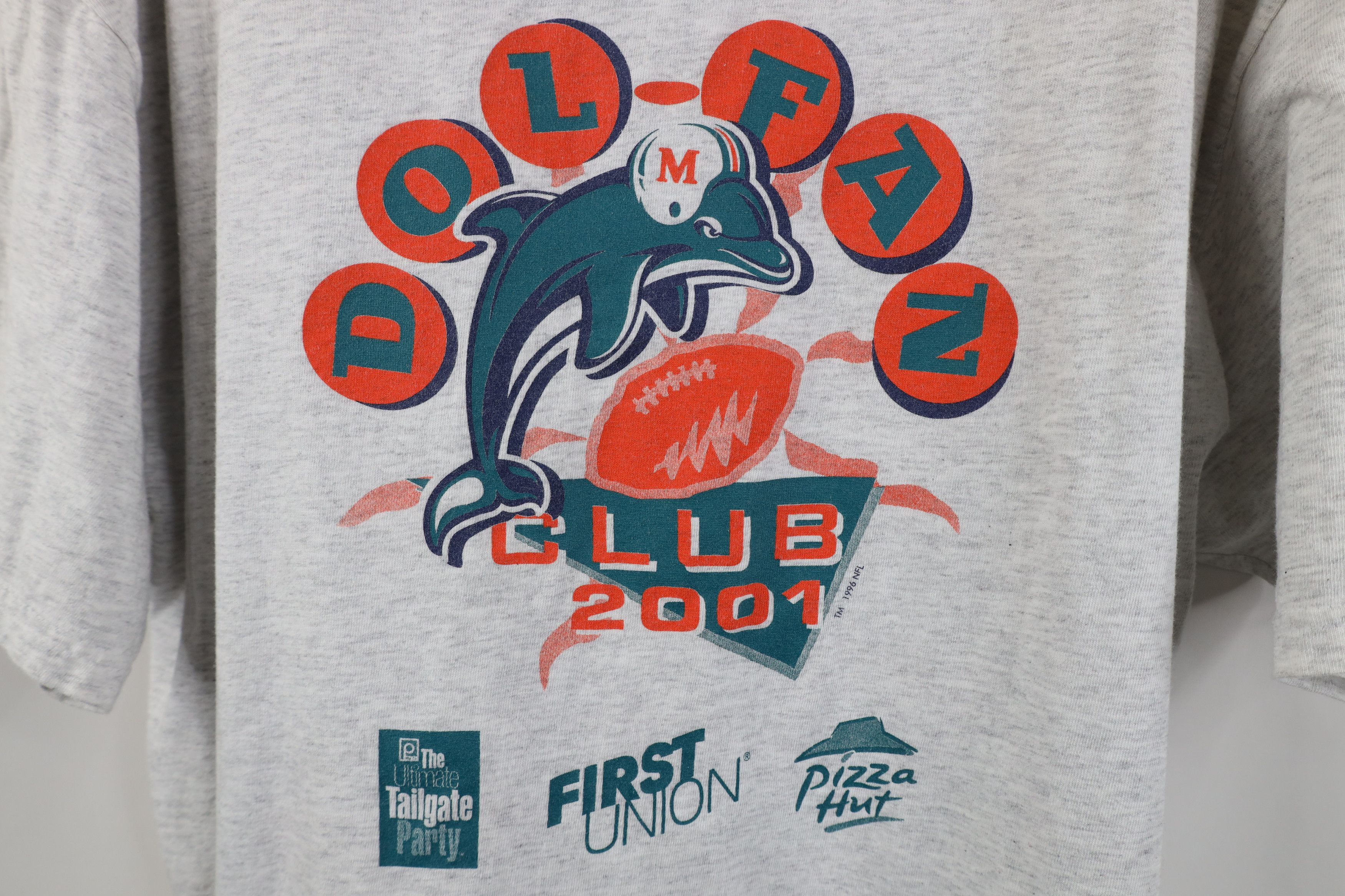 Vintage Vintage Y2K 2001 Miami Dolphins Football T-Shirt Gray Size US XXL / EU 58 / 5 - 4 Thumbnail