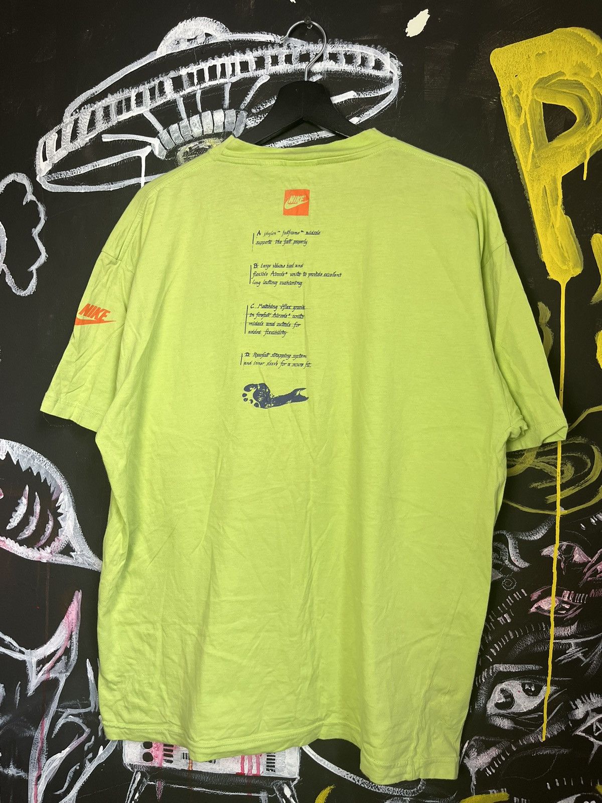 Nike × Vintage Vintage 90s Nike Logo Style T-shirt Size US L / EU 52-54 / 3 - 4 Thumbnail