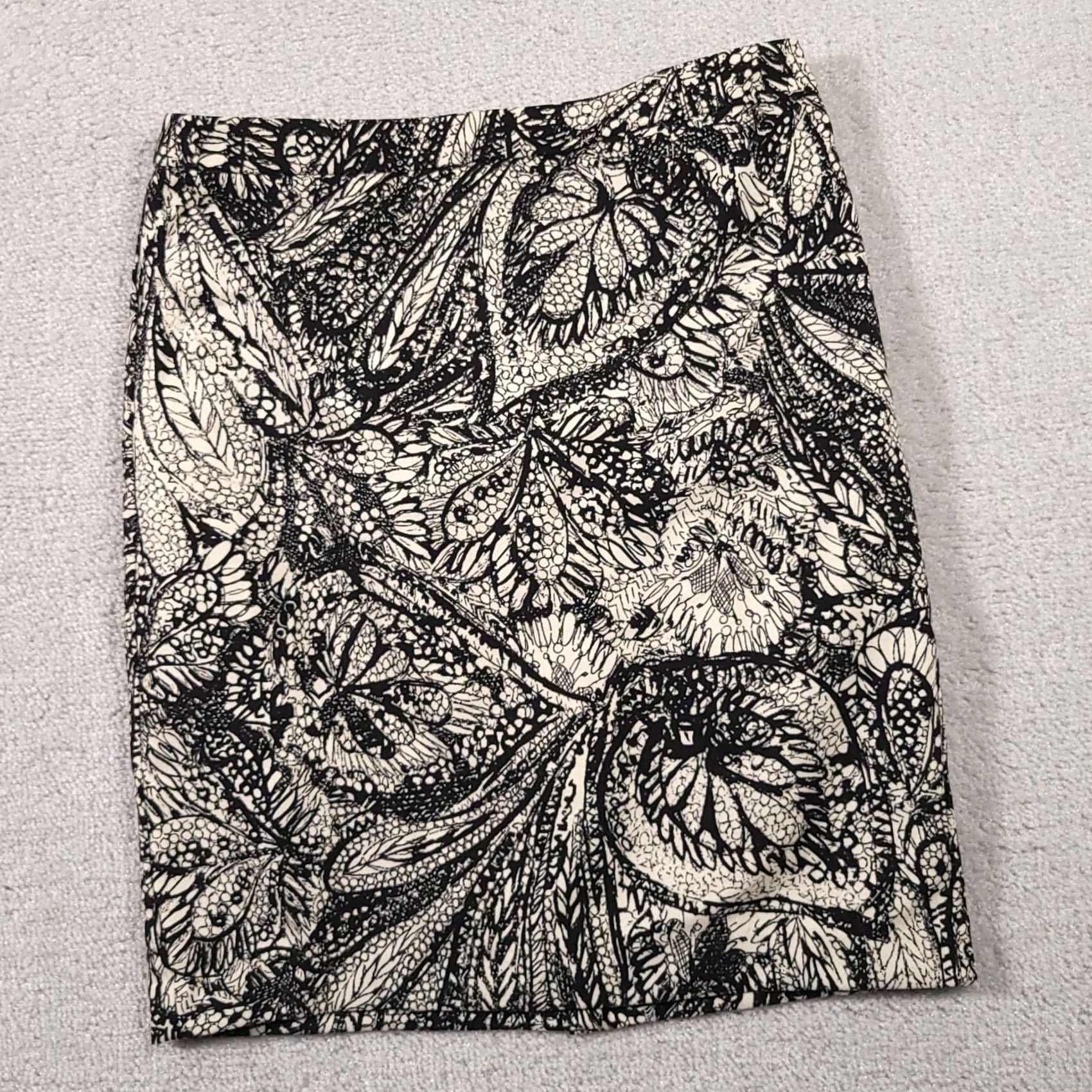 Loft Loft Pencil Skirt Womens 4 Black Ivory Paisley Print Lined Zip Slit - Silk Satin Knit Size 27" / US 4 / IT 40 - 3 Thumbnail