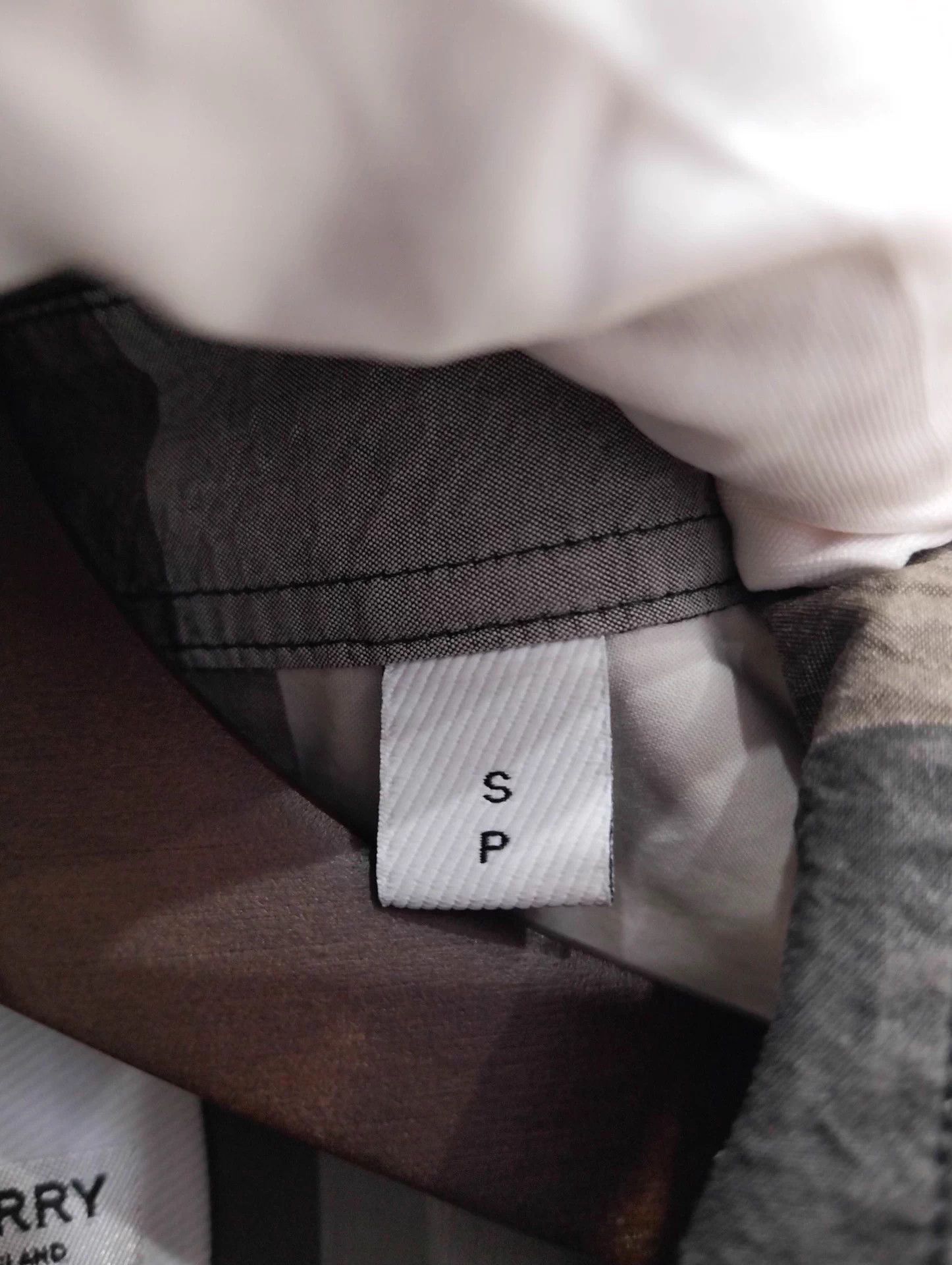 Burberry Burberry Dark Grey Check Long-Sleeve Shirt Size S Size US S / EU 44-46 / 1 - 5 Thumbnail
