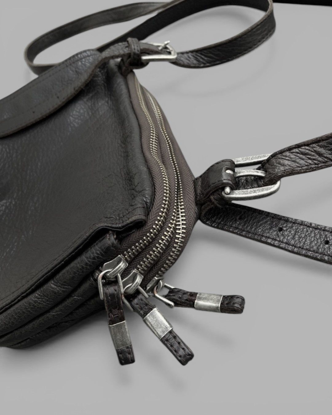 LIEBESKIND BERLIN Vintage L.BERLIN Margiela Style Multi Zipped Crossbody Bag Size ONE SIZE - 11 Thumbnail