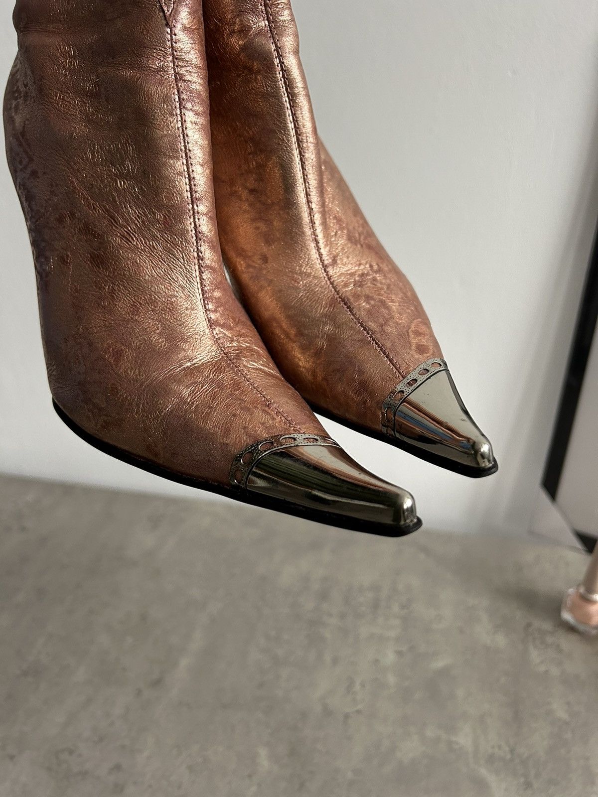 Vintage rare Y2K heels boots avant garde 00s 90s