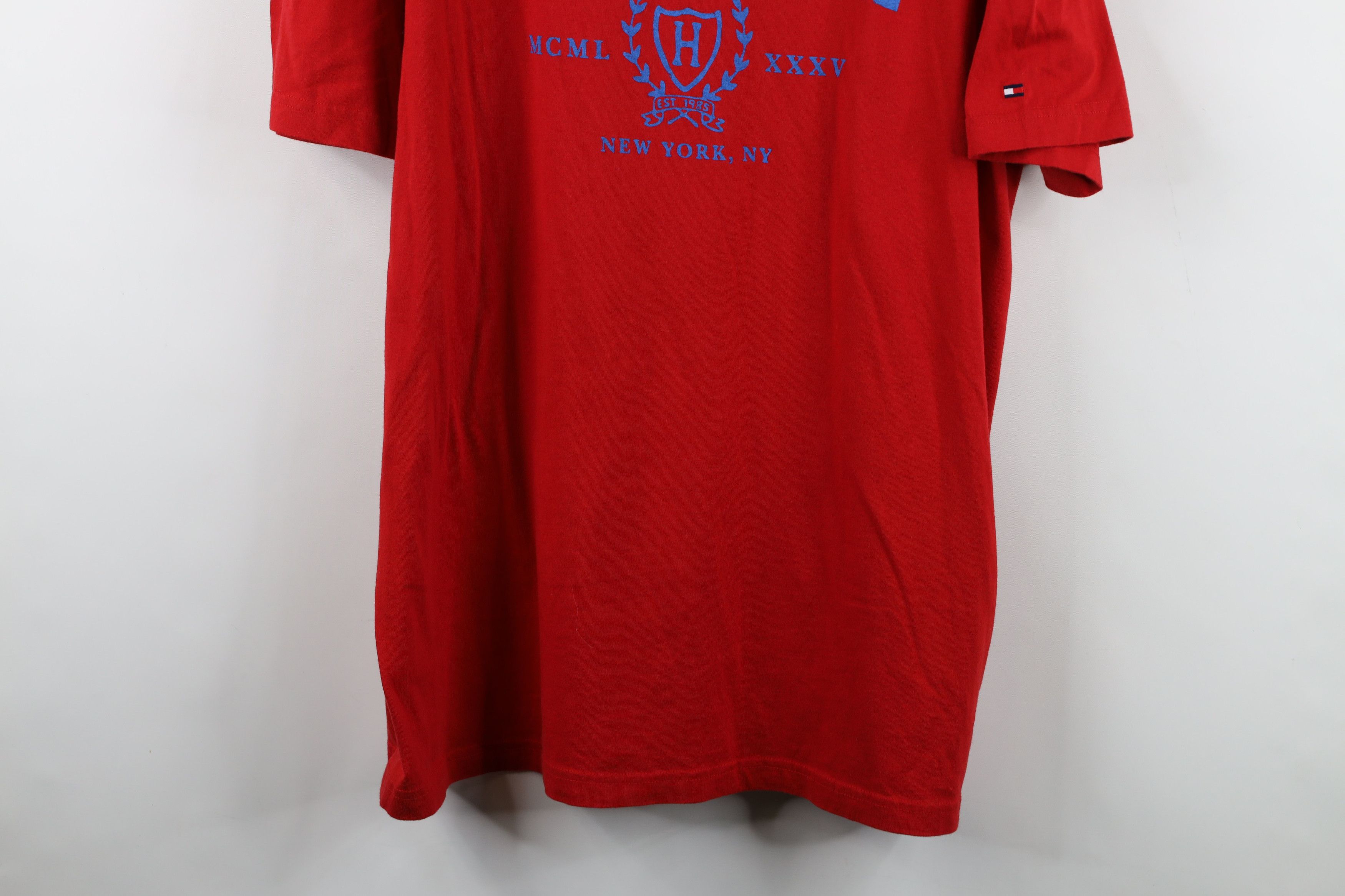 Tommy Hilfiger Vintage Y2K Tommy Hilfiger Spell Crest Short Sleeve T-Shirt Size US XL / EU 56 / 4 - 3 Thumbnail