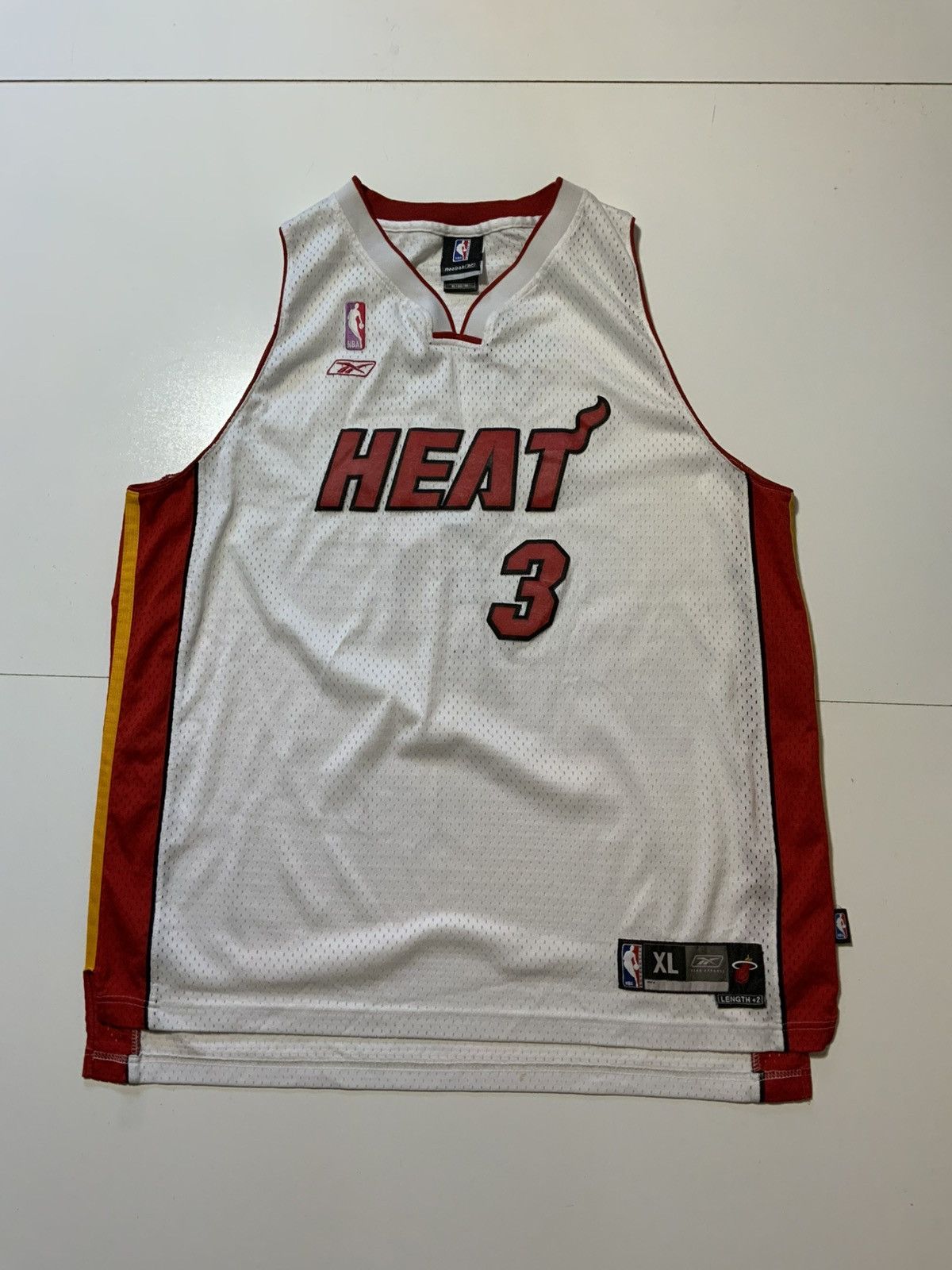 Reebok Reebok Miami Heat Dwyane Wade #3 Sewn Mesh Swingman Jersey Size US XL / EU 56 / 4 - 1 Thumbnail
