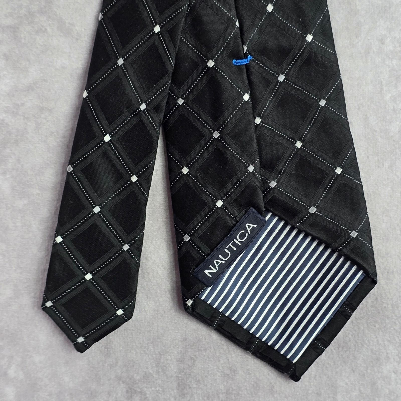 Nautica Nautica Black Geometric Diamond 100% Silk Men Neck Tie NWOT Size 30 - 5 Thumbnail